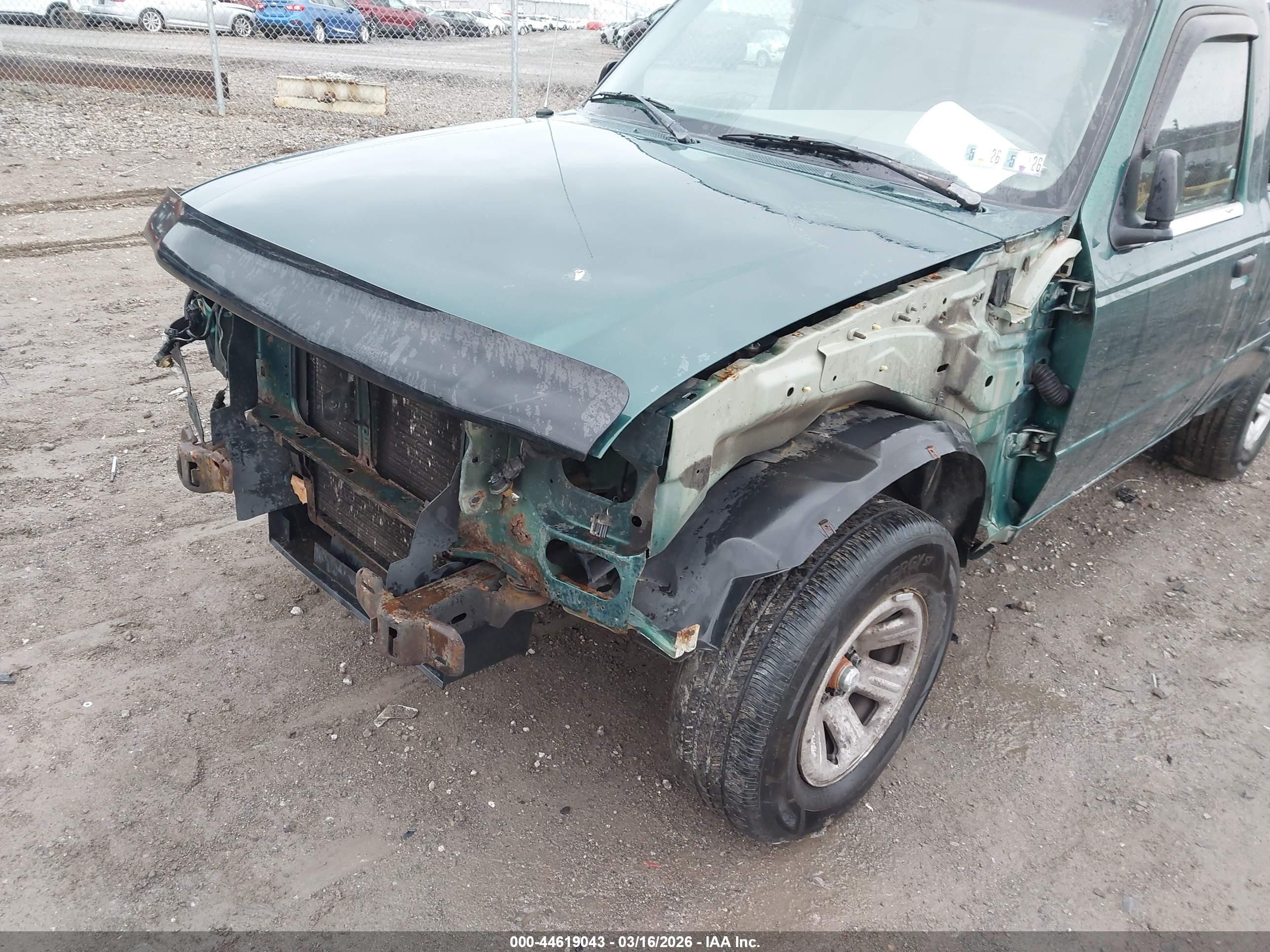 2000 Ford Ranger Xl/xlt Зеленый vin: 1FTYR10CXYTB16552
