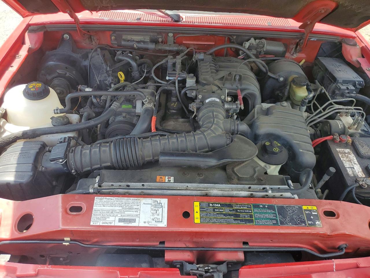 2003 Ford Ranger Red vin: 1FTYR10D03PA56680