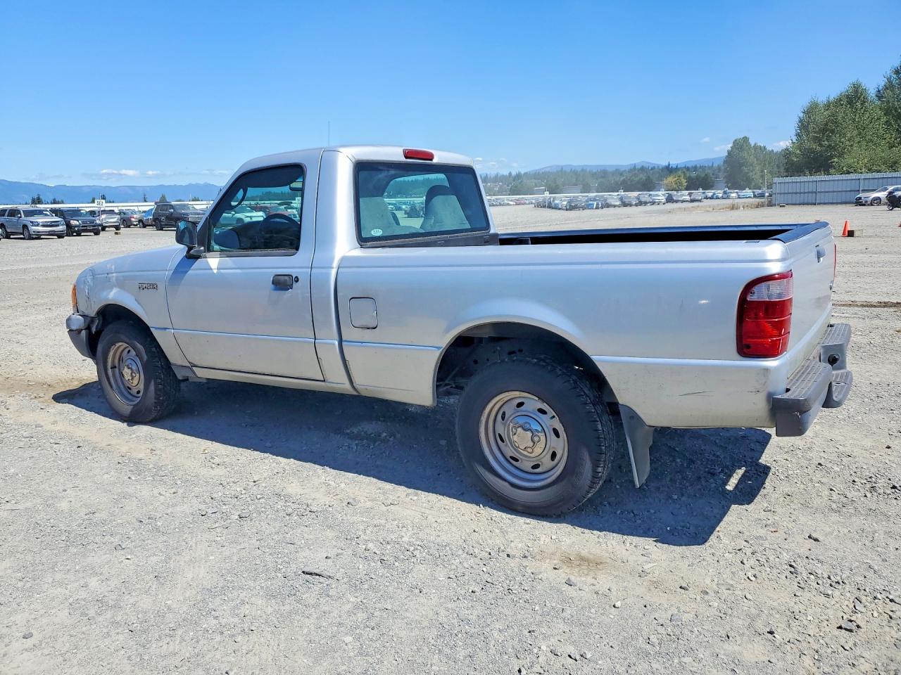 2003 Ford Ranger Серебряный vin: 1FTYR10D03PA80980