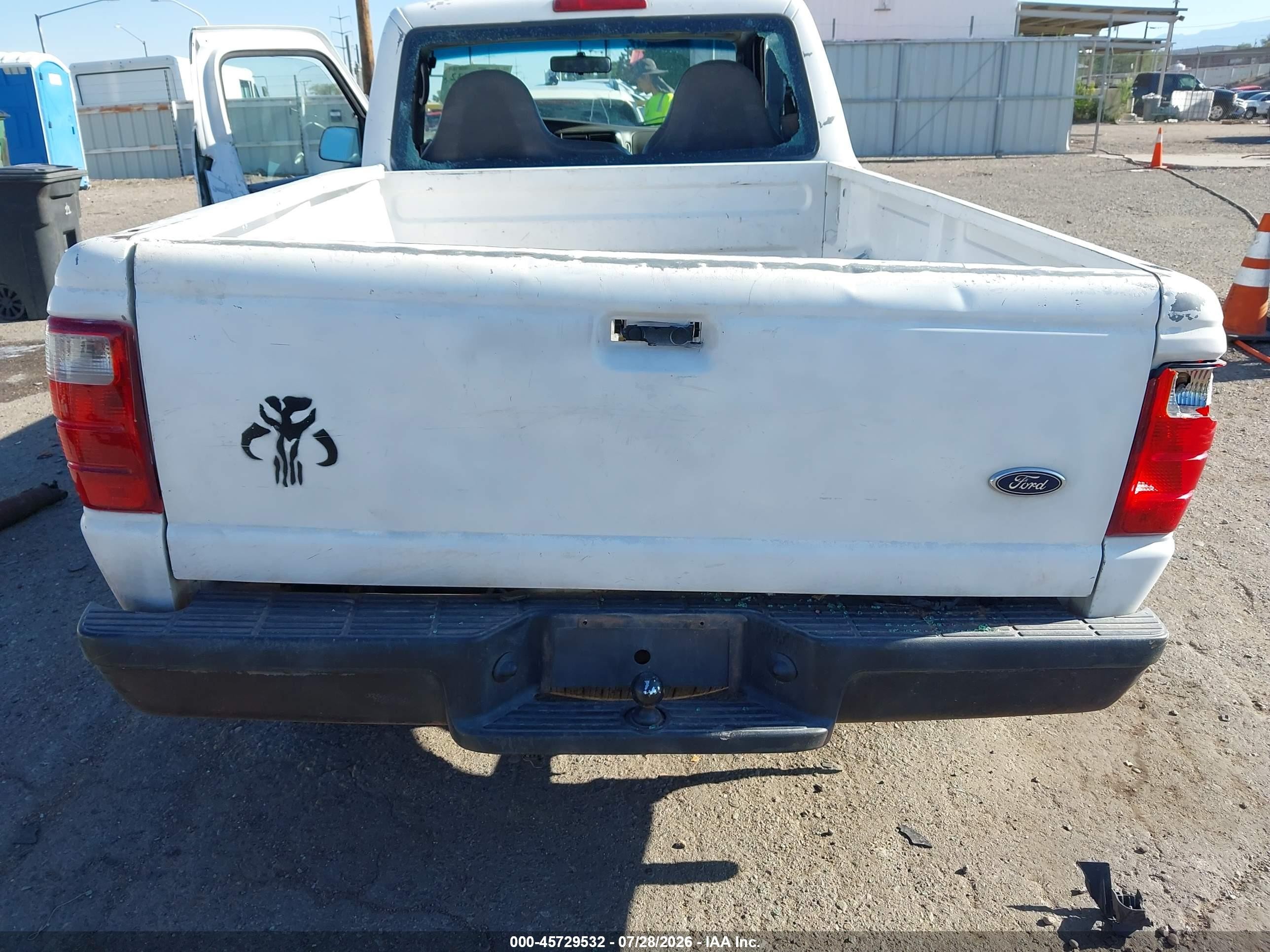 2003 Ford Ranger Xl/xlt White vin: 1FTYR10D03PB15825