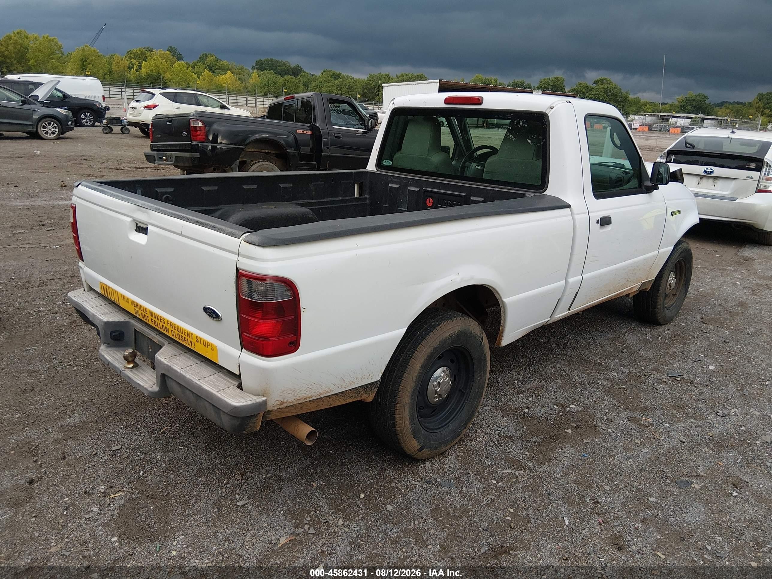 2004 Ford Ranger Xl/xlt White vin: 1FTYR10D04PA56261
