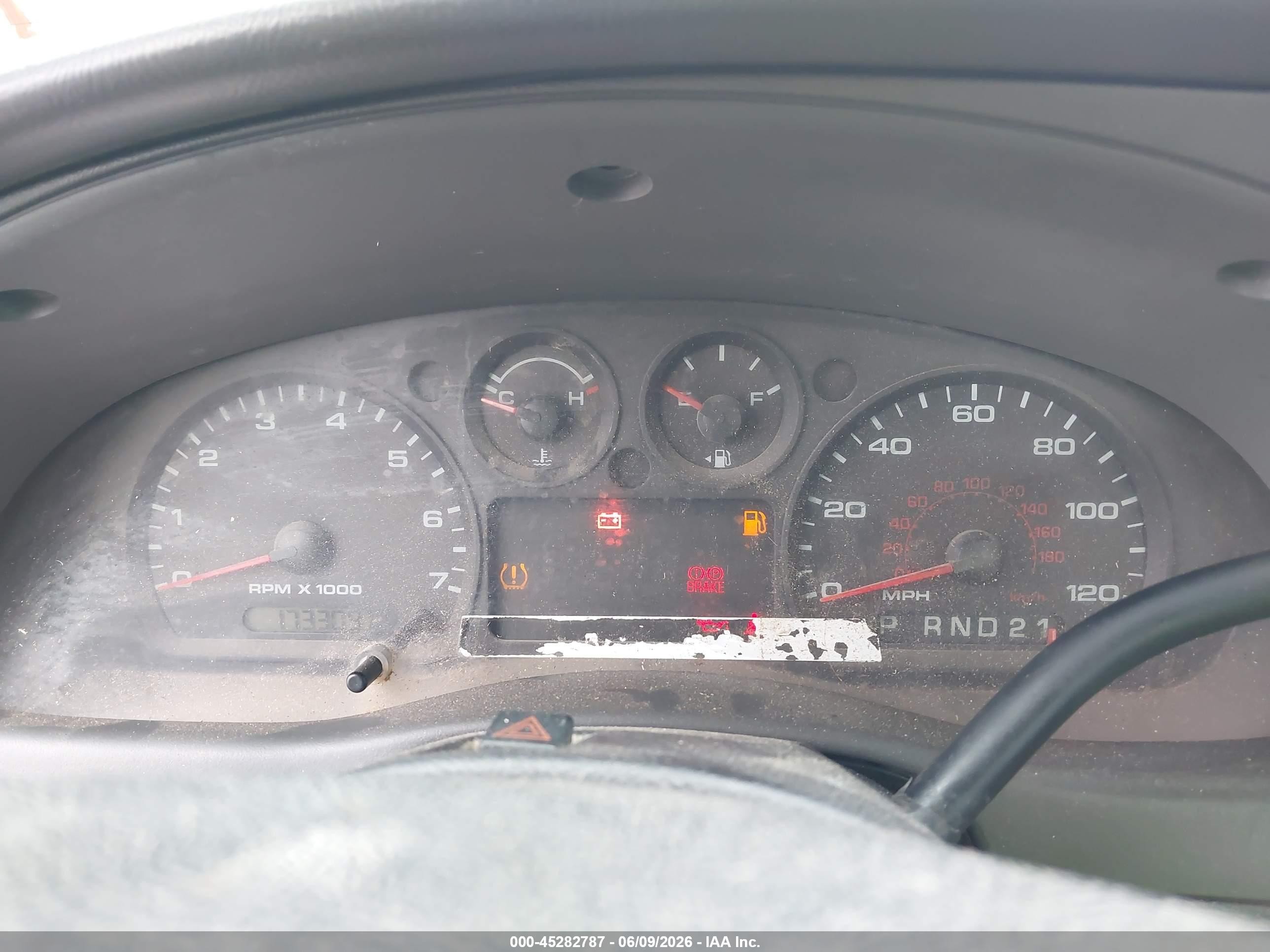 2007 Ford Ranger Stx/xl/xlt White vin: 1FTYR10D07PA76918