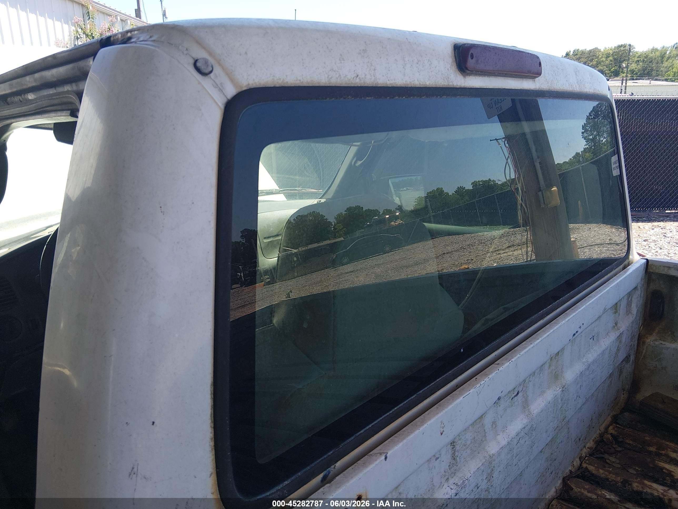 2007 Ford Ranger Stx/xl/xlt White vin: 1FTYR10D07PA76918