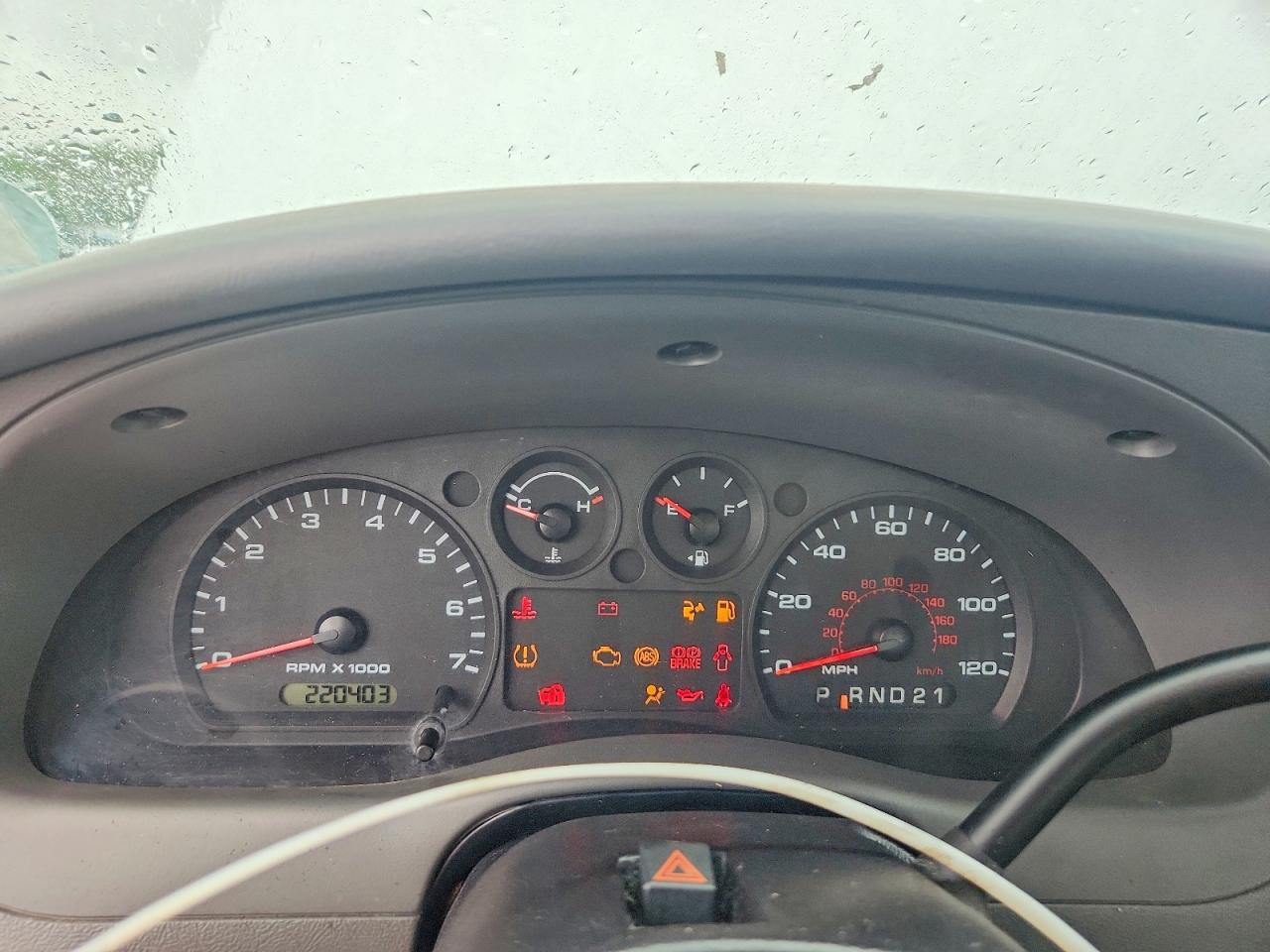 2007 Ford Ranger White vin: 1FTYR10D07PA92102