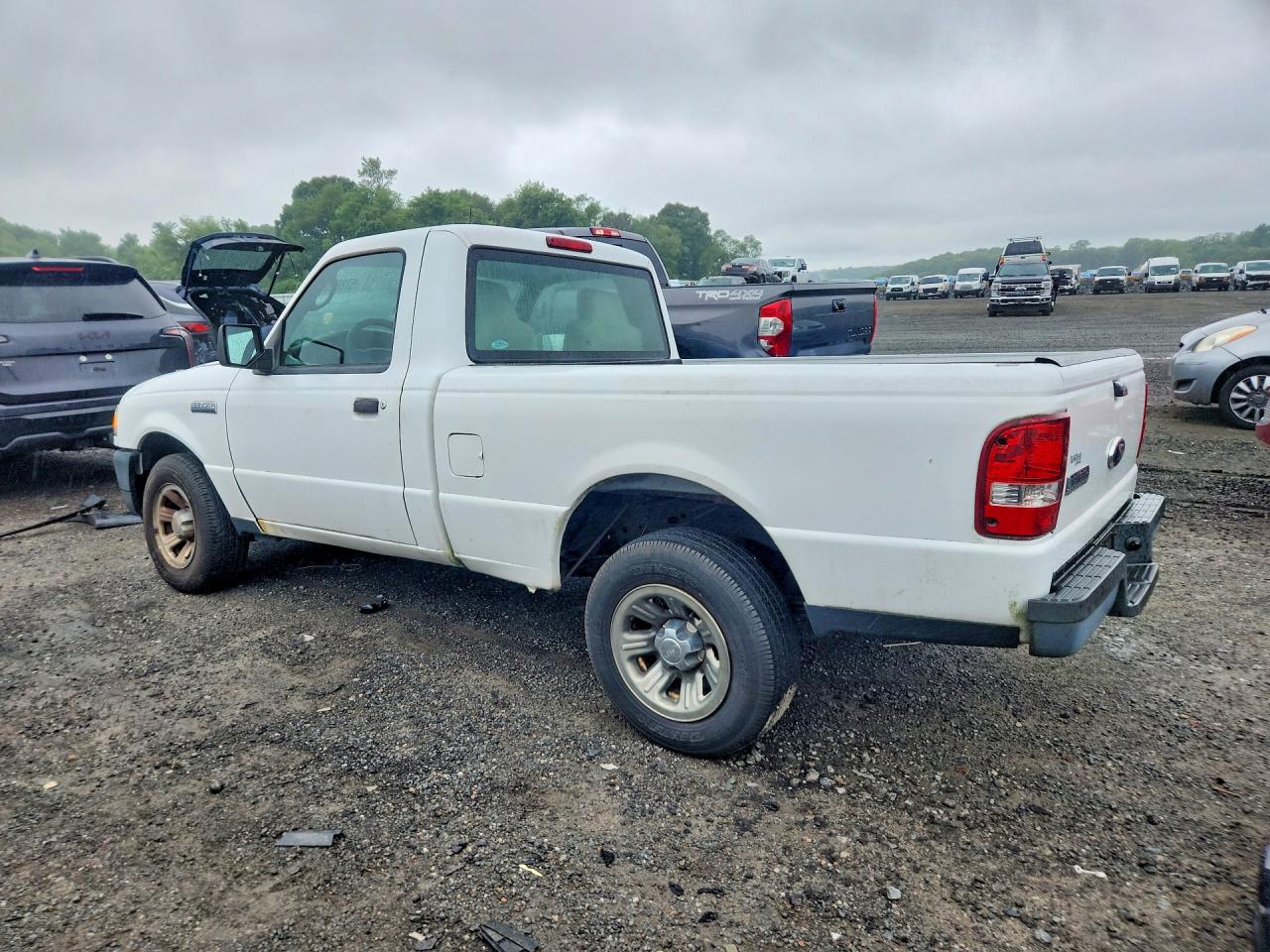 2007 Ford Ranger White vin: 1FTYR10D07PA92102