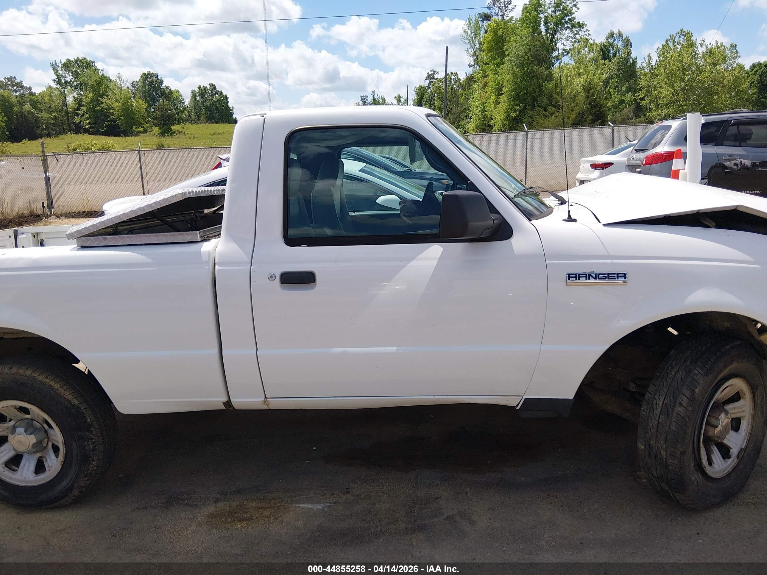 2008 Ford Ranger Xl/xlt White vin: 1FTYR10D08PA42365