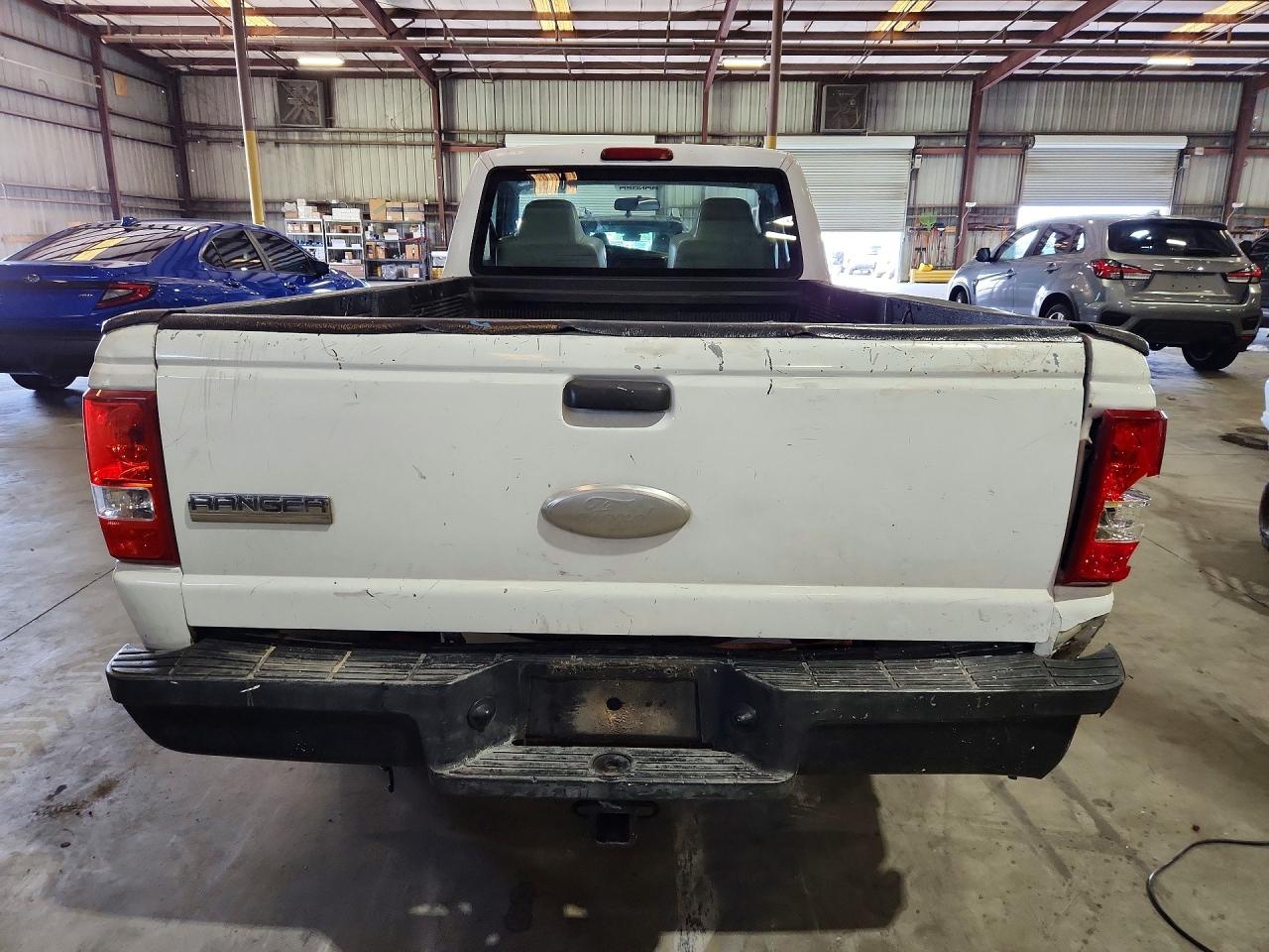 2008 Ford Ranger White vin: 1FTYR10D08PB11197