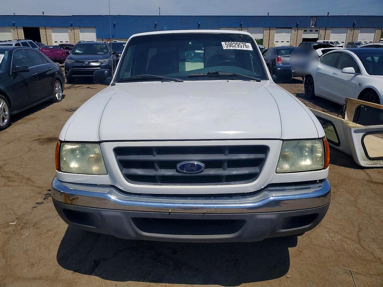 2002 Ford Ranger Белый vin: 1FTYR10D12TA21586