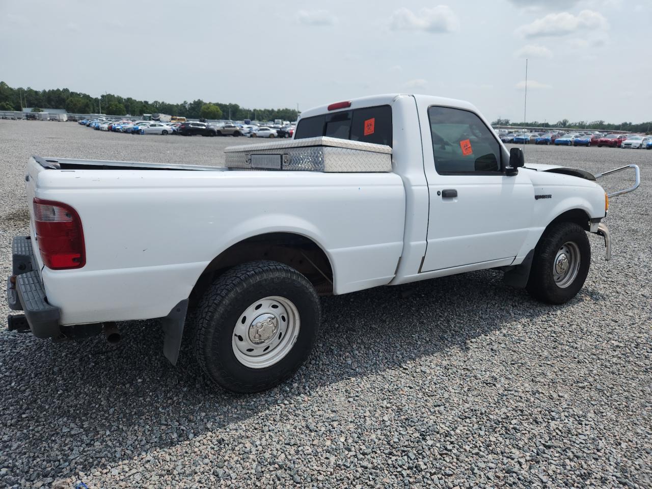 2003 Ford Ranger White vin: 1FTYR10D13PA14146