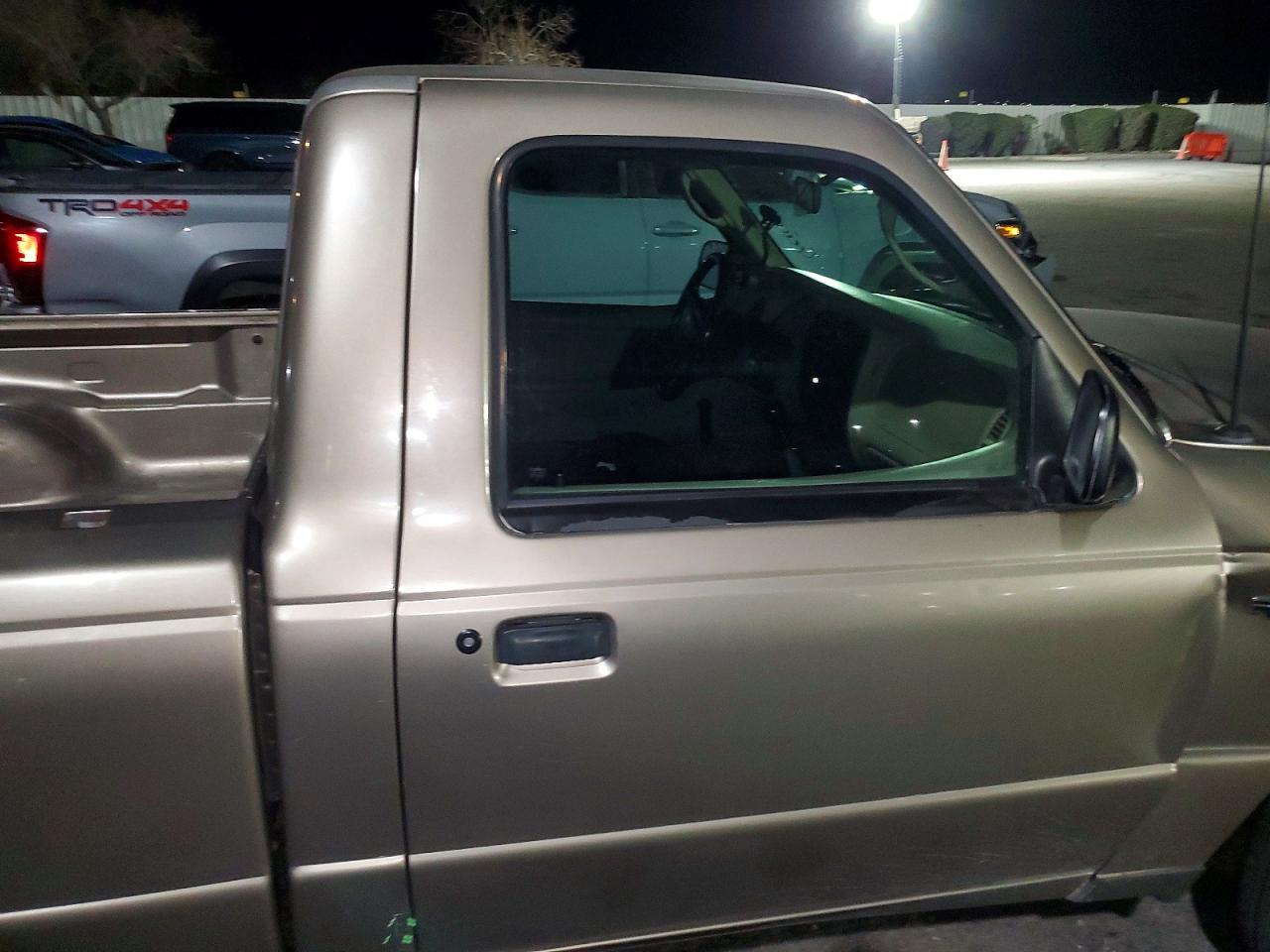 2003 Ford Ranger Tan vin: 1FTYR10D13PA97674