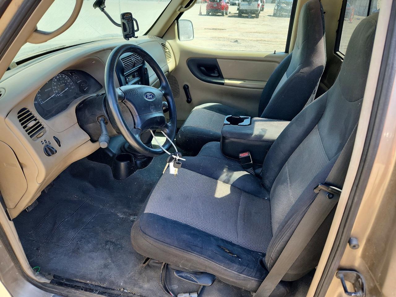 2003 Ford Ranger Tan vin: 1FTYR10D13PA97674