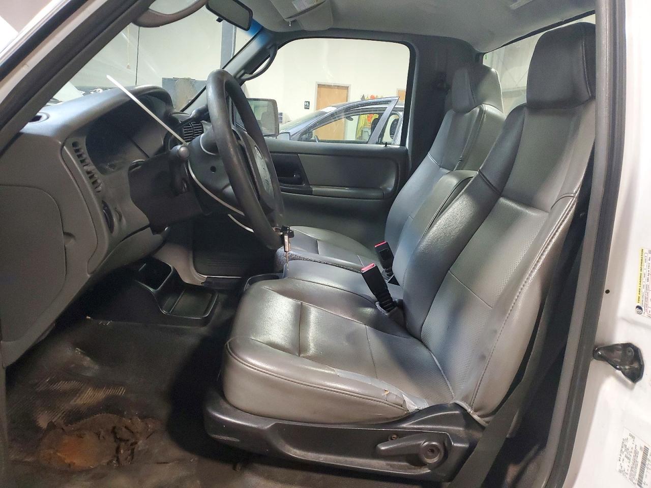2007 Ford Ranger White vin: 1FTYR10D17PA58010