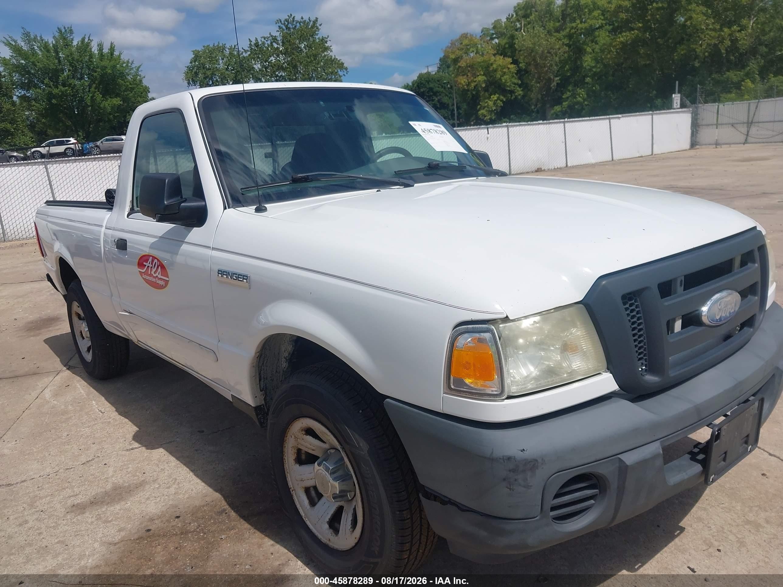 2008 Ford Ranger Xl White vin: 1FTYR10D18PB13508