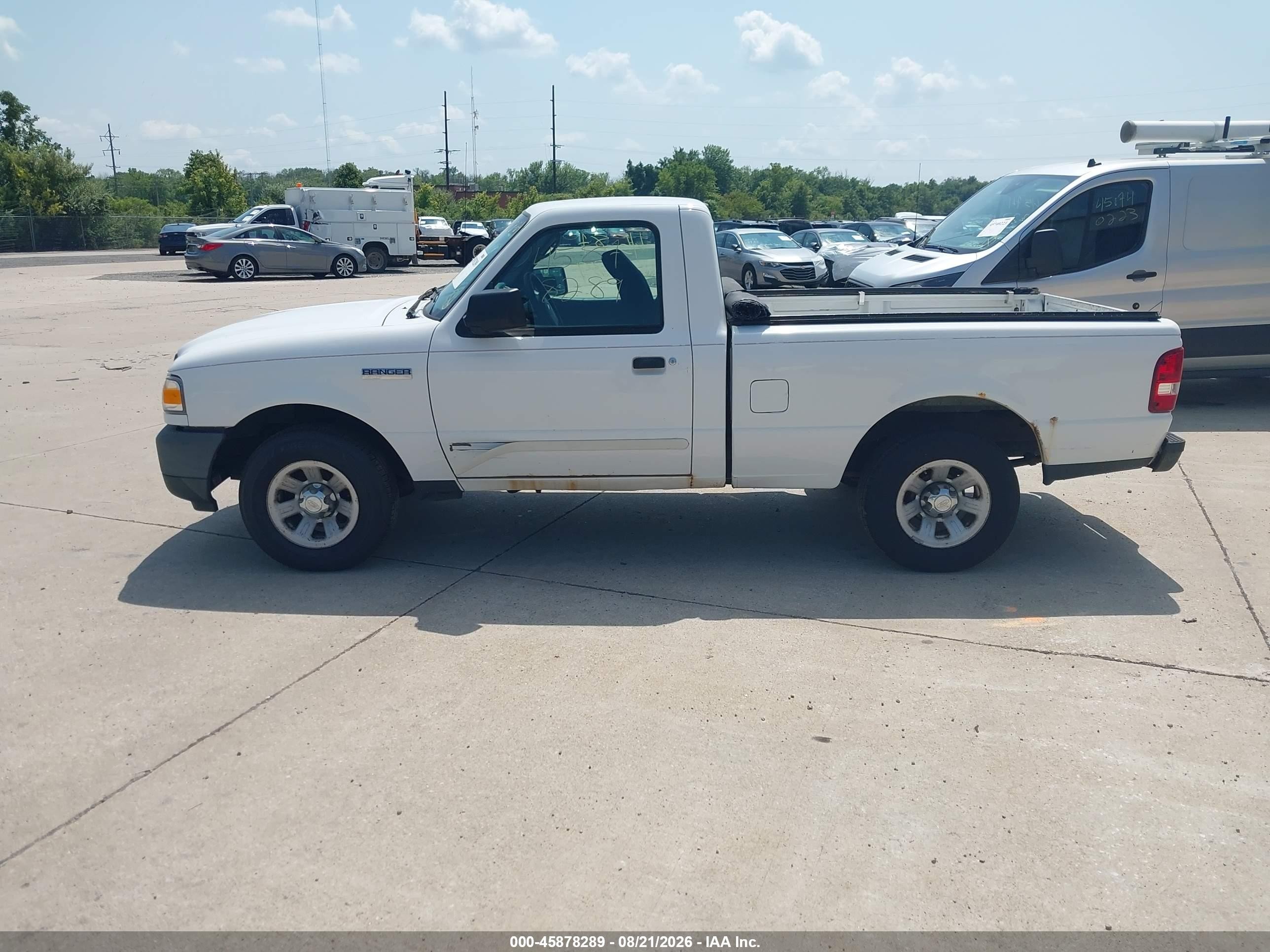2008 Ford Ranger Xl White vin: 1FTYR10D18PB13508