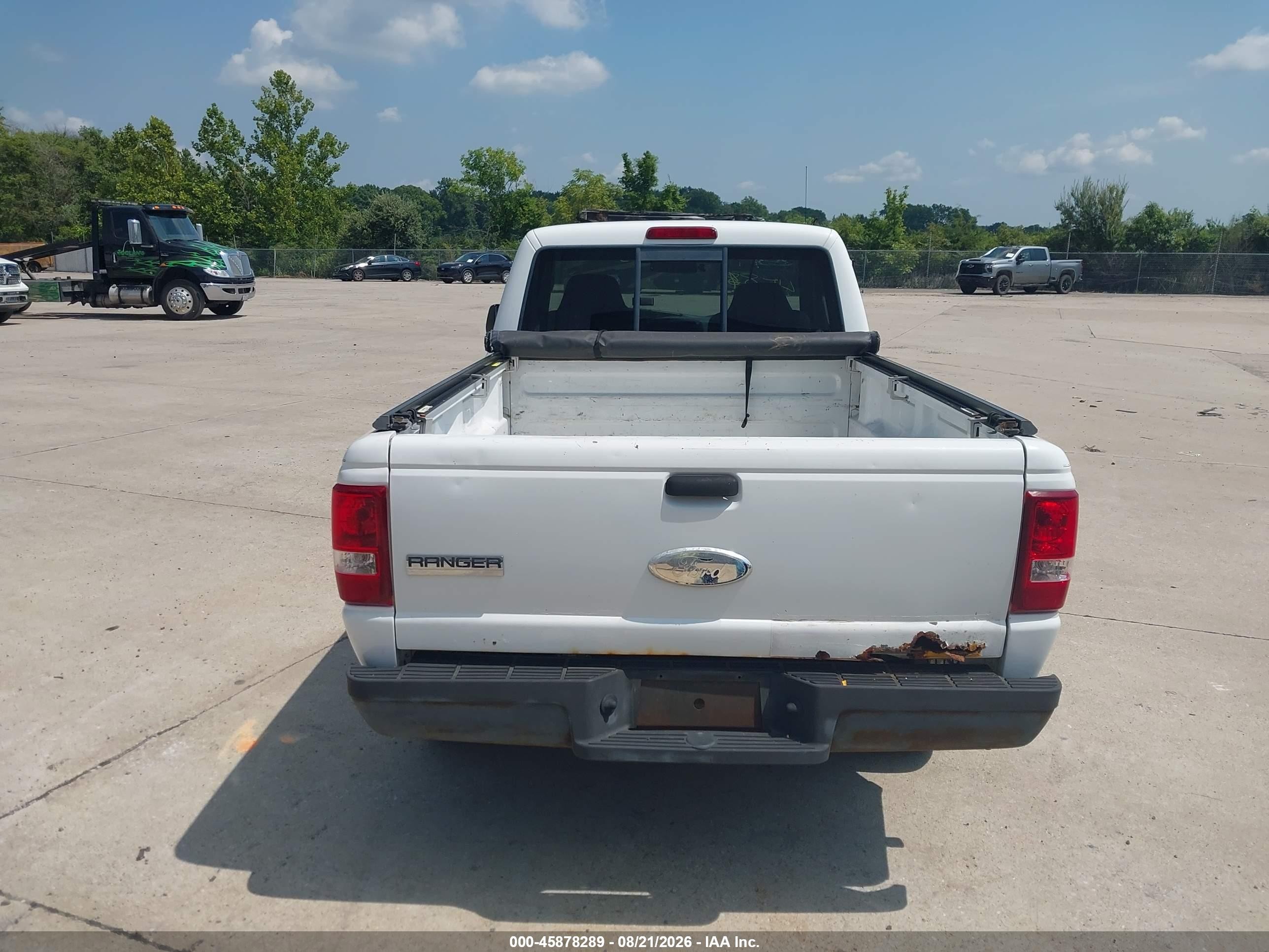 2008 Ford Ranger Xl White vin: 1FTYR10D18PB13508