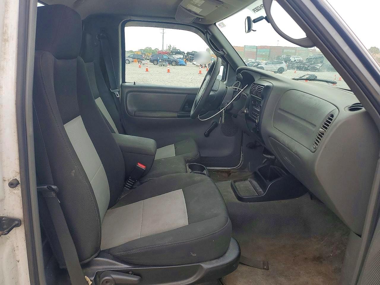 2009 Ford Ranger White vin: 1FTYR10D19PA13989