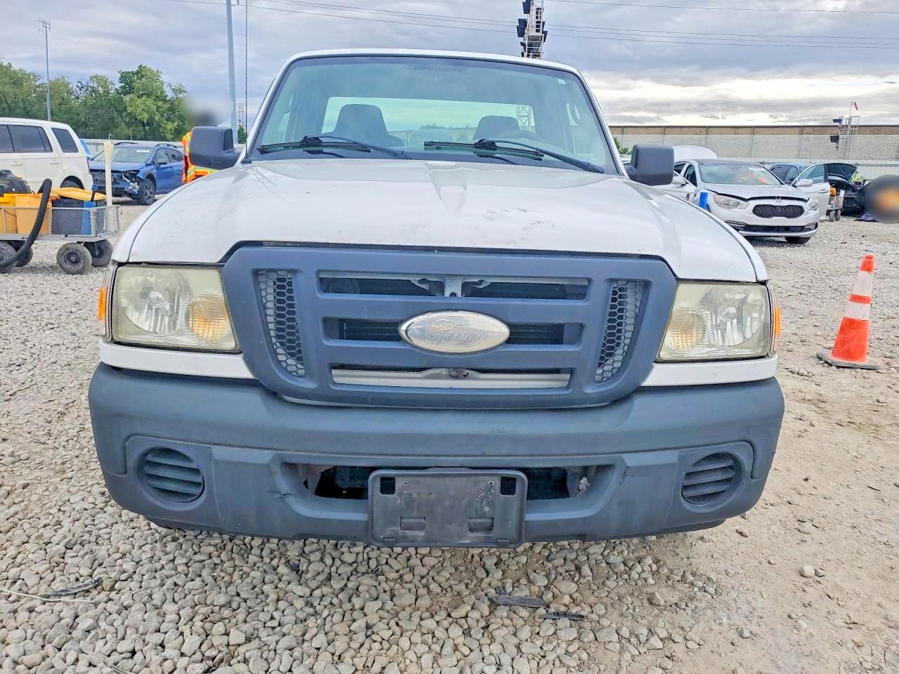 2009 Ford Ranger White vin: 1FTYR10D19PA13989