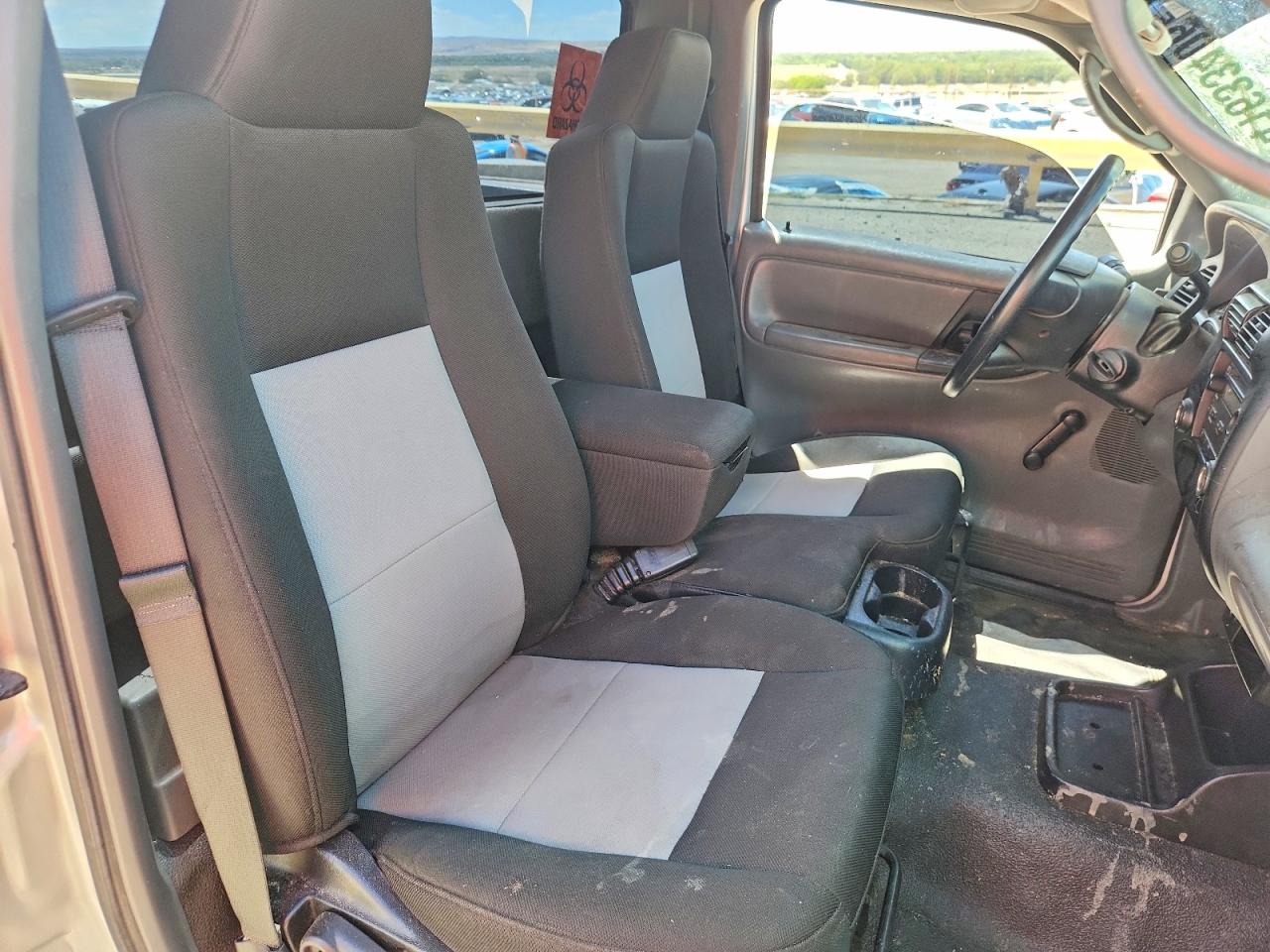 2009 Ford Ranger Silver vin: 1FTYR10D19PA68829