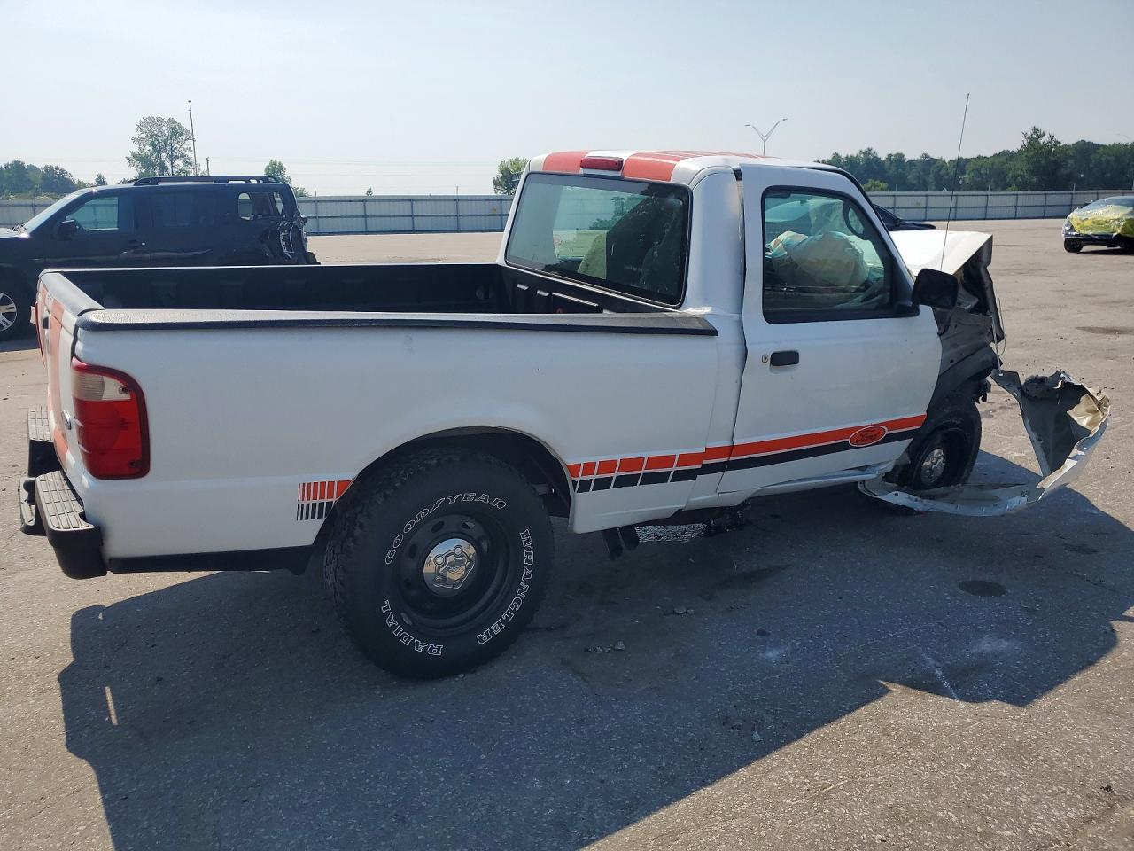 2005 Ford Ranger Белый vin: 1FTYR10D25PA65061