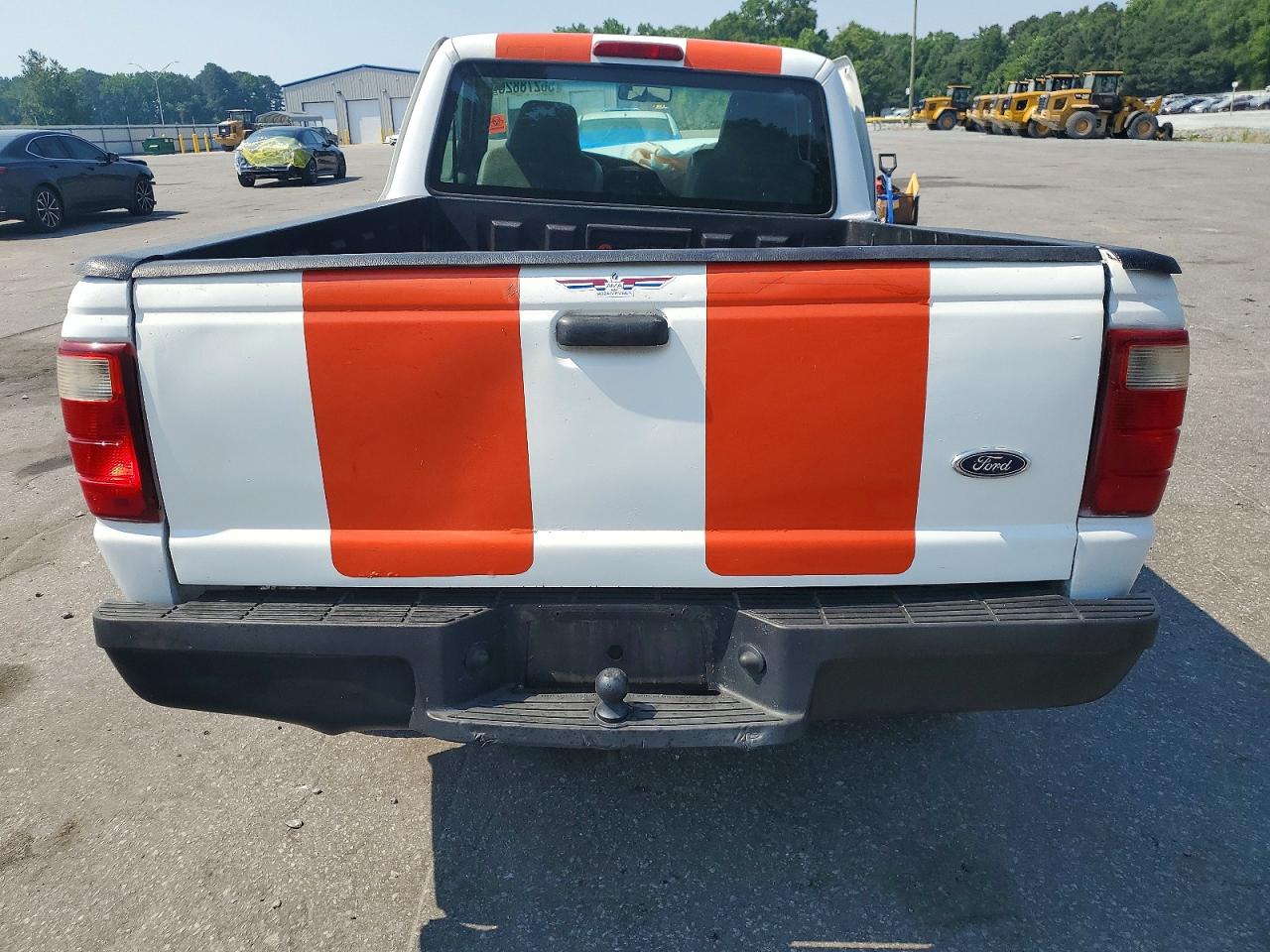 2005 Ford Ranger Белый vin: 1FTYR10D25PA65061