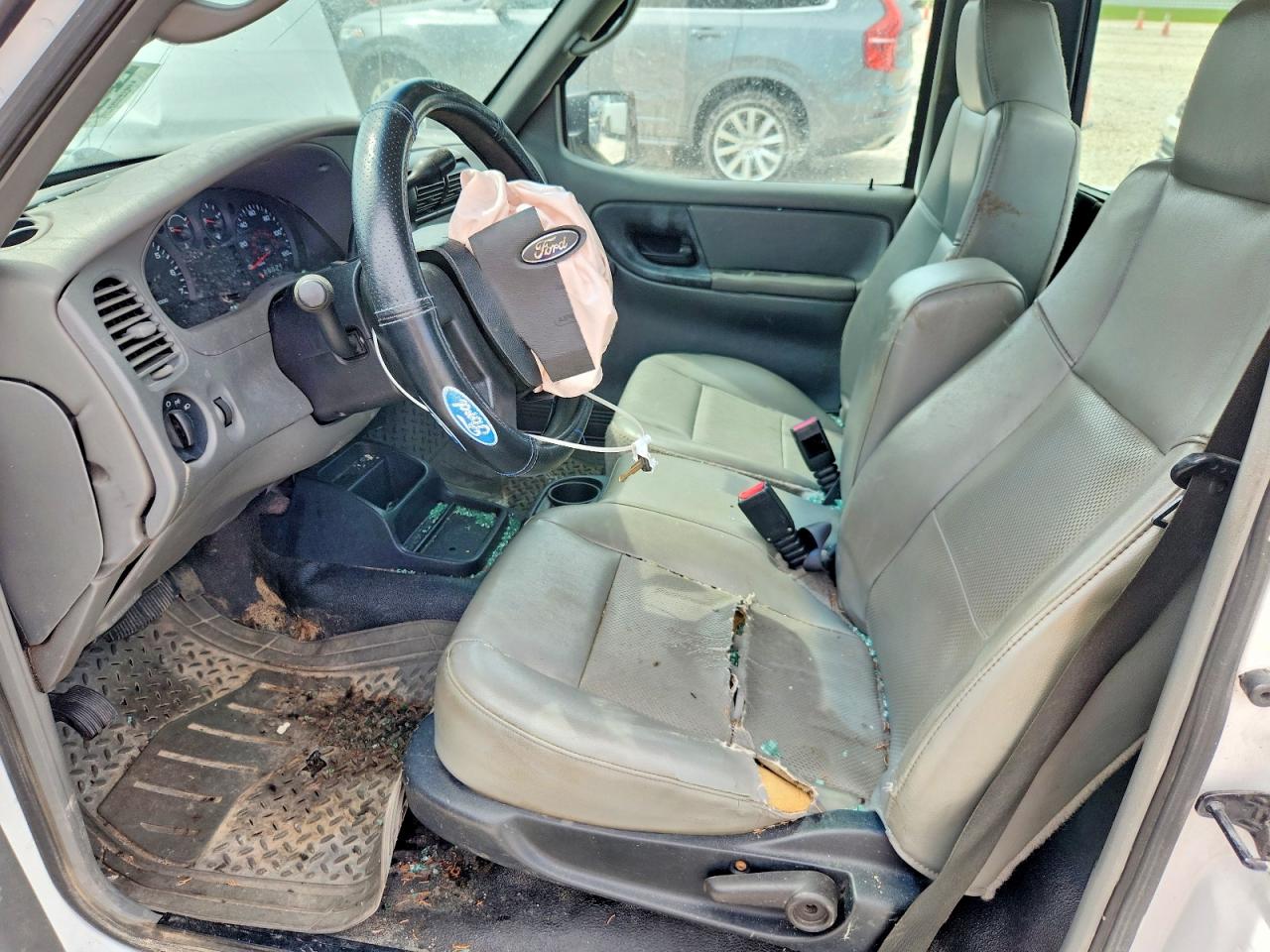 2008 Ford Ranger White vin: 1FTYR10D28PA06810