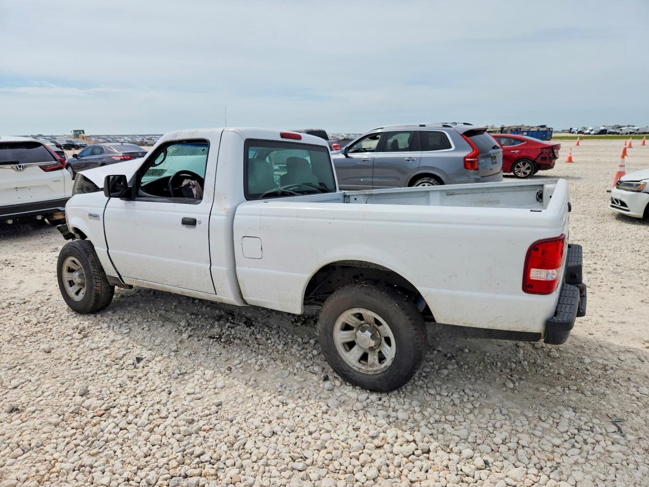 2008 Ford Ranger White vin: 1FTYR10D28PA06810