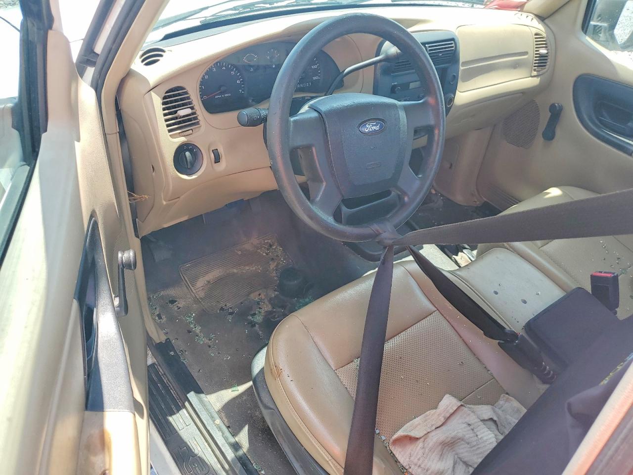 2008 Ford Ranger White vin: 1FTYR10D28PA40276