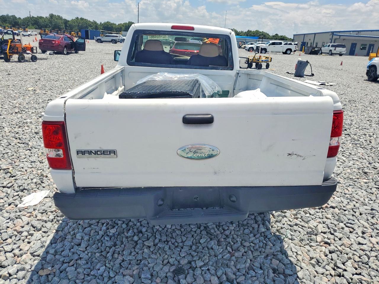 2008 Ford Ranger White vin: 1FTYR10D28PA40276