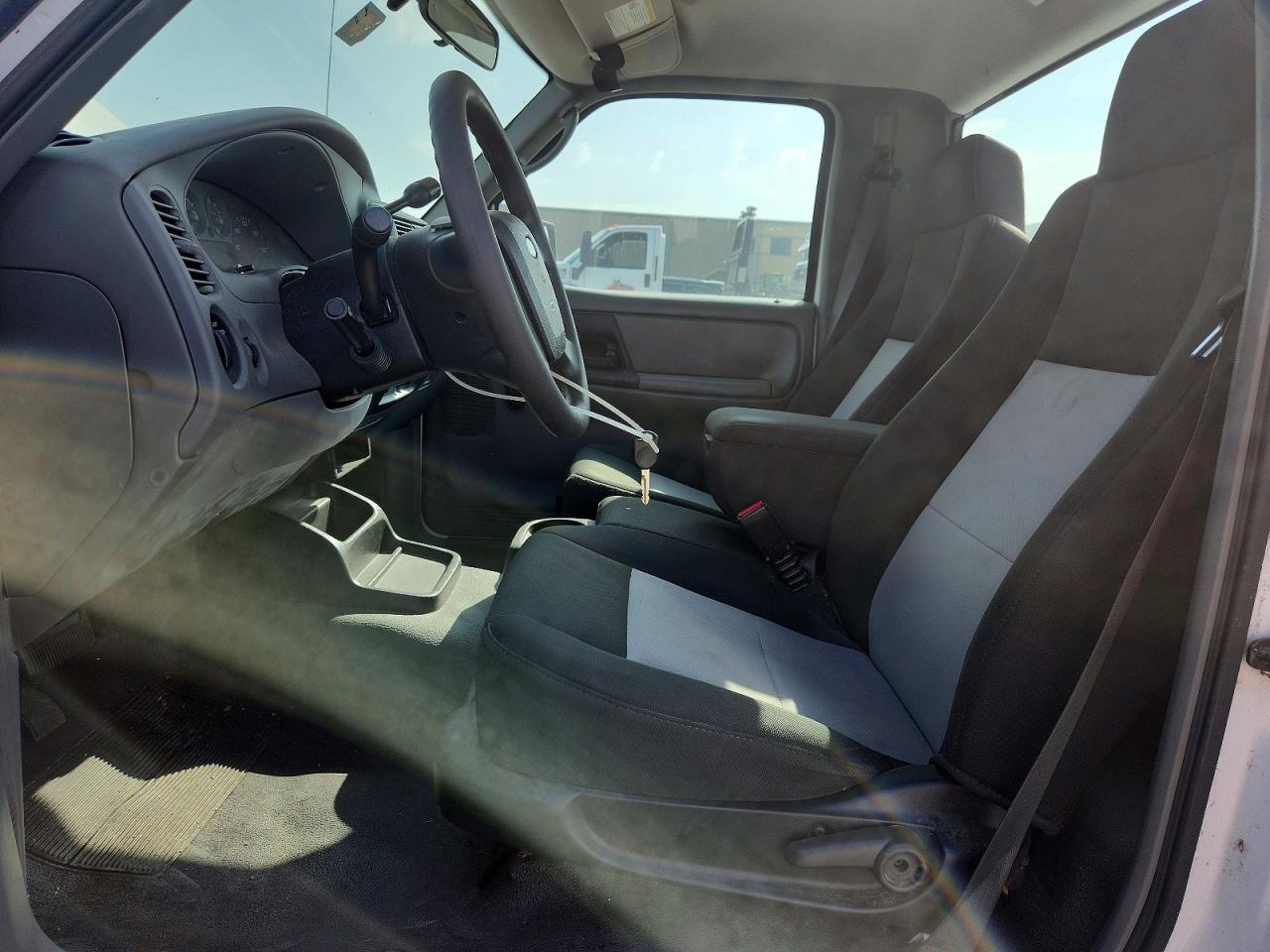1984 Ford Ranger Белый vin: 1FTYR10D28PB07295