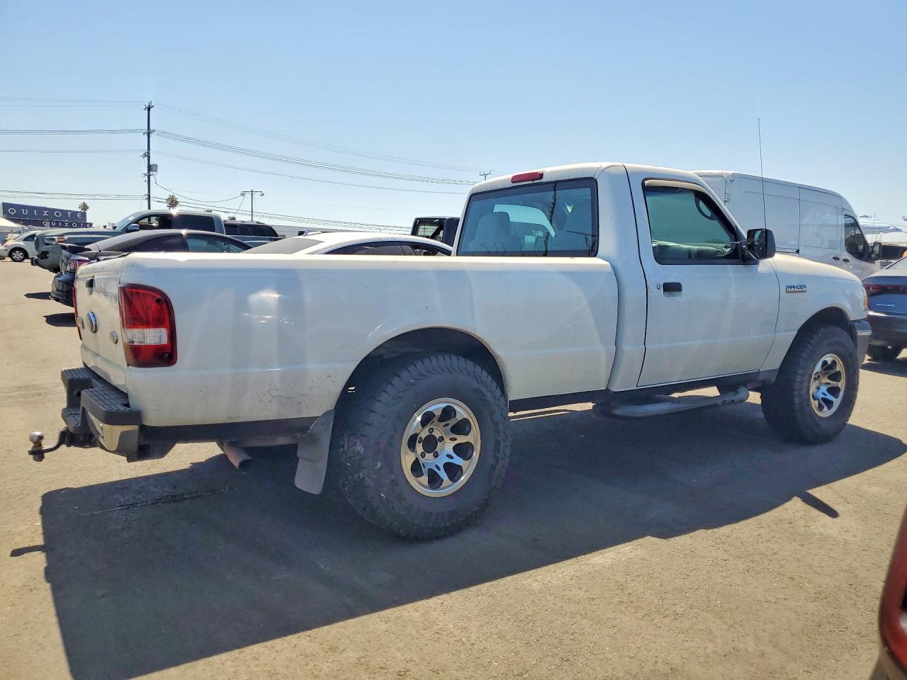 2009 Ford Ranger White vin: 1FTYR10D29PA40019