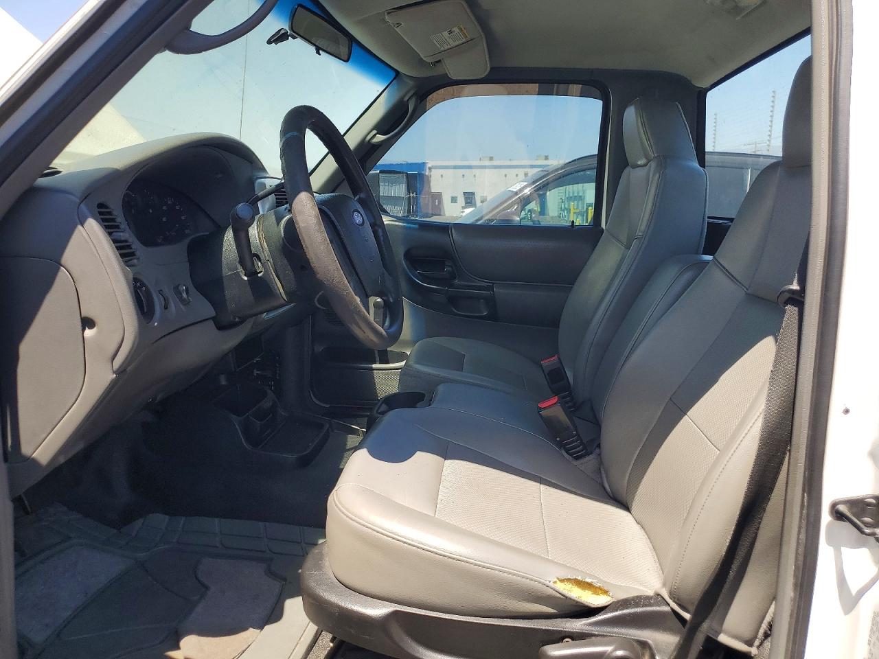 2009 Ford Ranger White vin: 1FTYR10D29PA40019