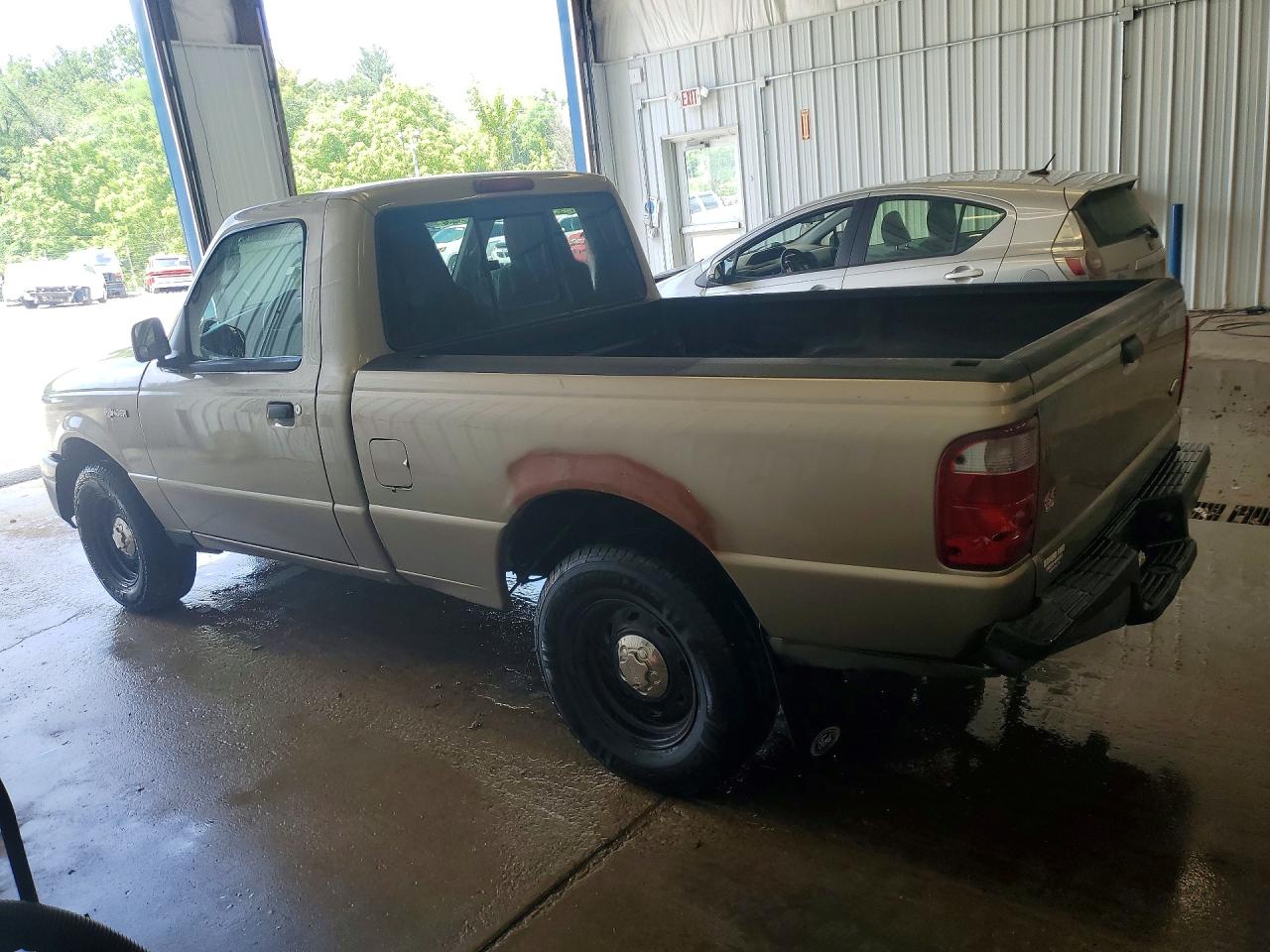 2004 Ford Ranger Beige vin: 1FTYR10D34PA08527