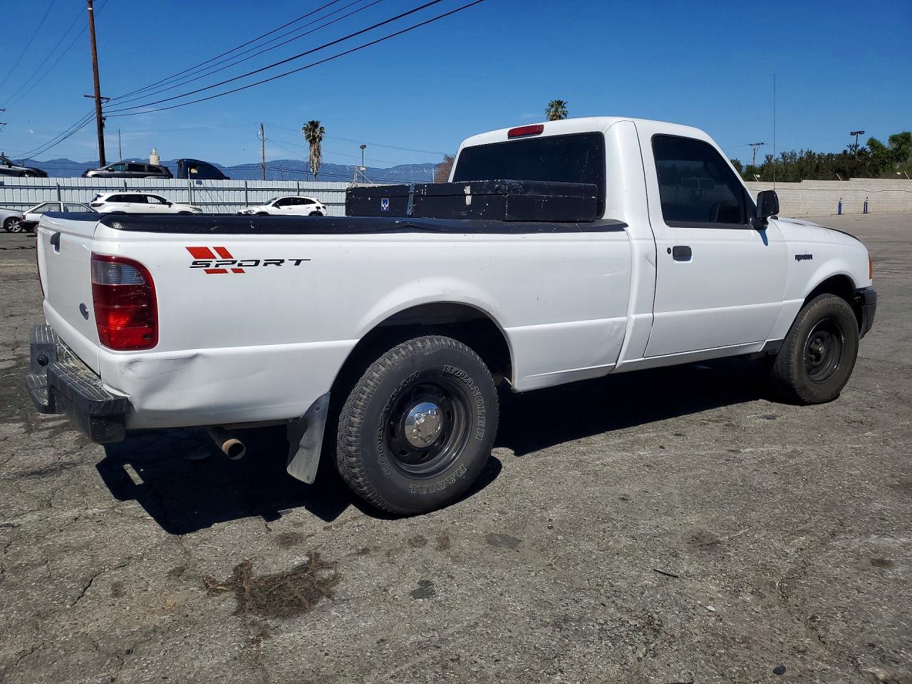 2004 Ford Ranger White vin: 1FTYR10D34PB31518