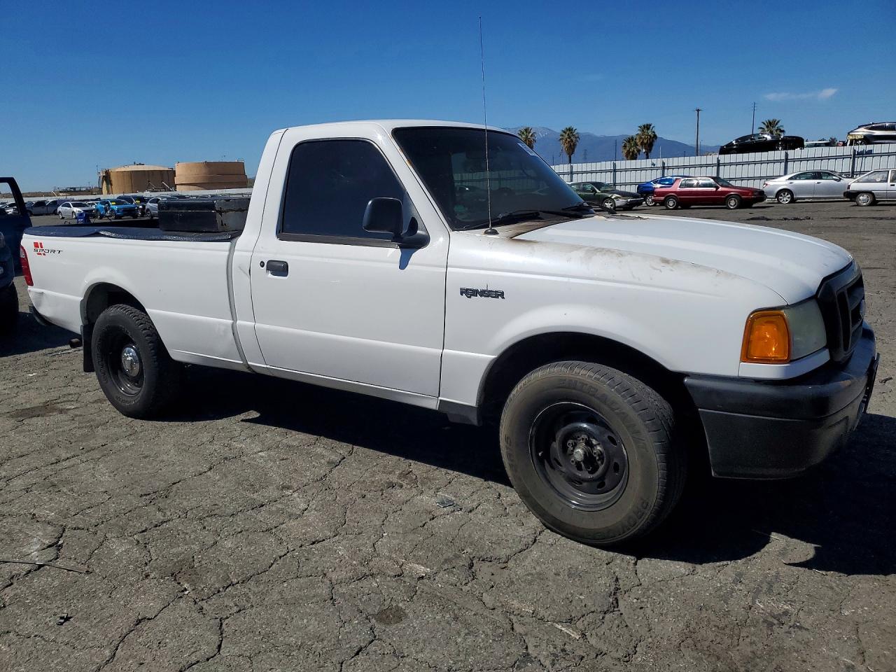 2004 Ford Ranger White vin: 1FTYR10D34PB31518