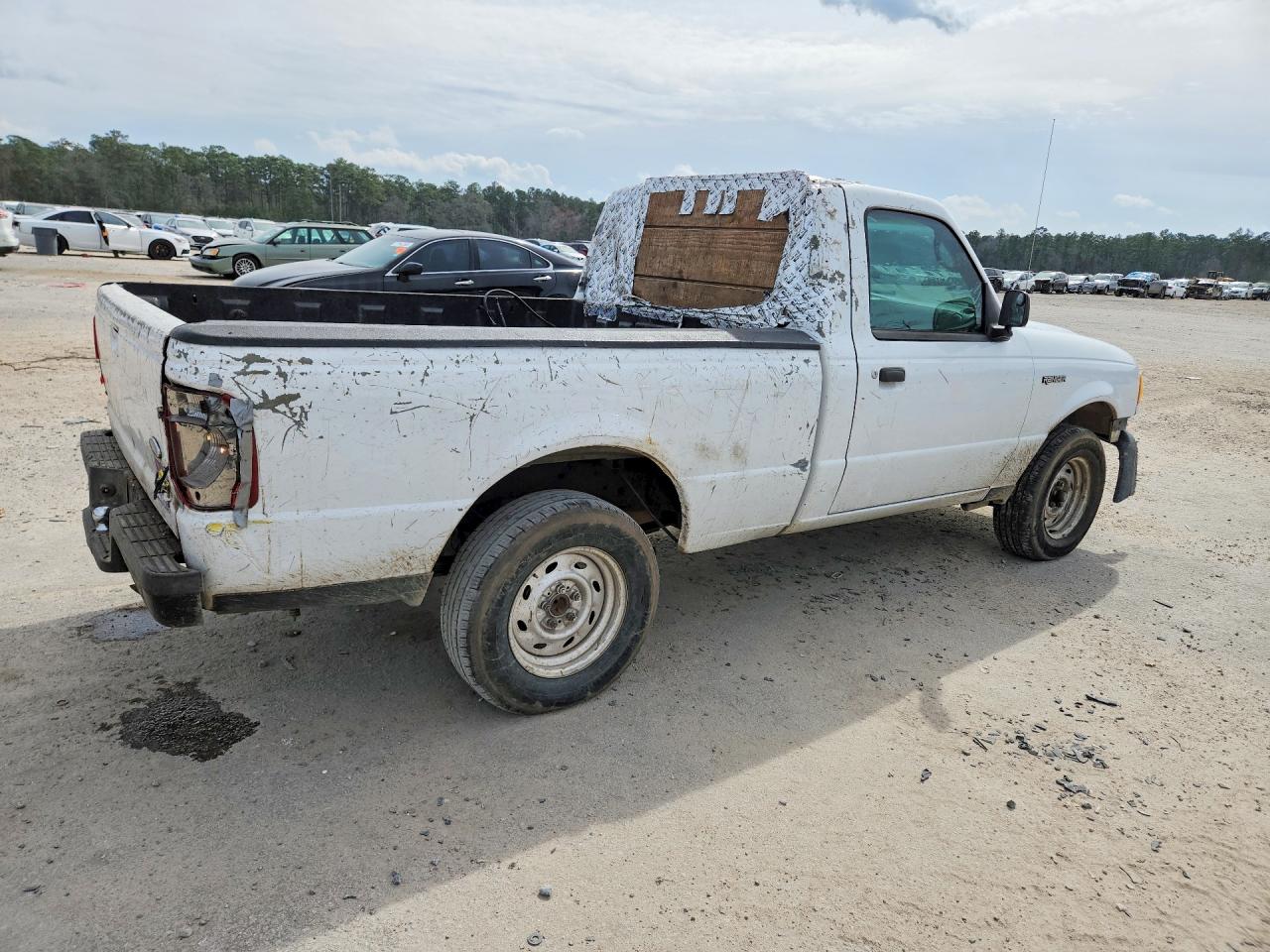 2004 Ford Ranger White vin: 1FTYR10D34PB59934