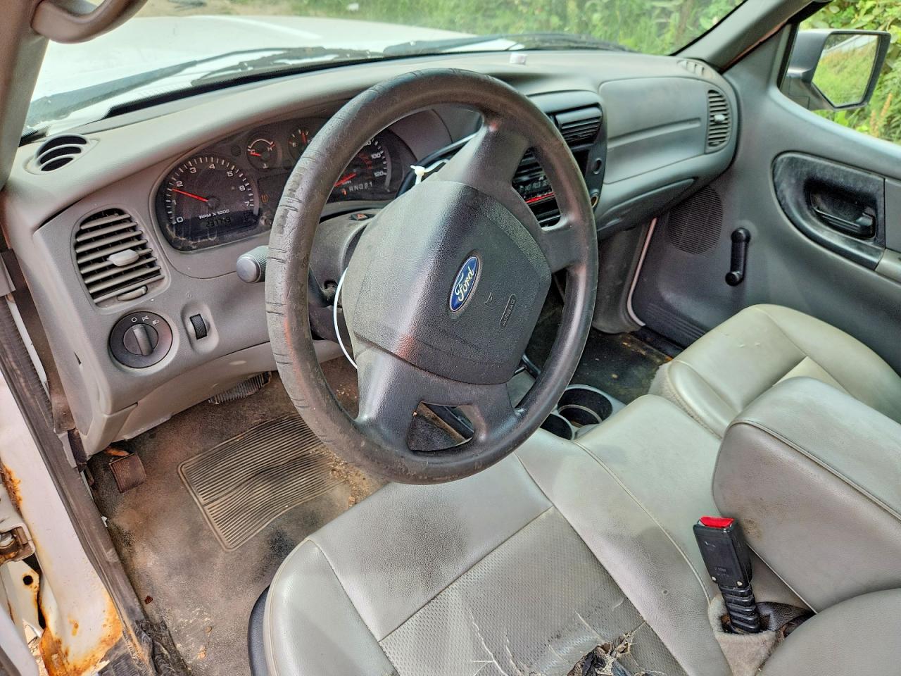 2008 Ford Ranger White vin: 1FTYR10D38PA72203
