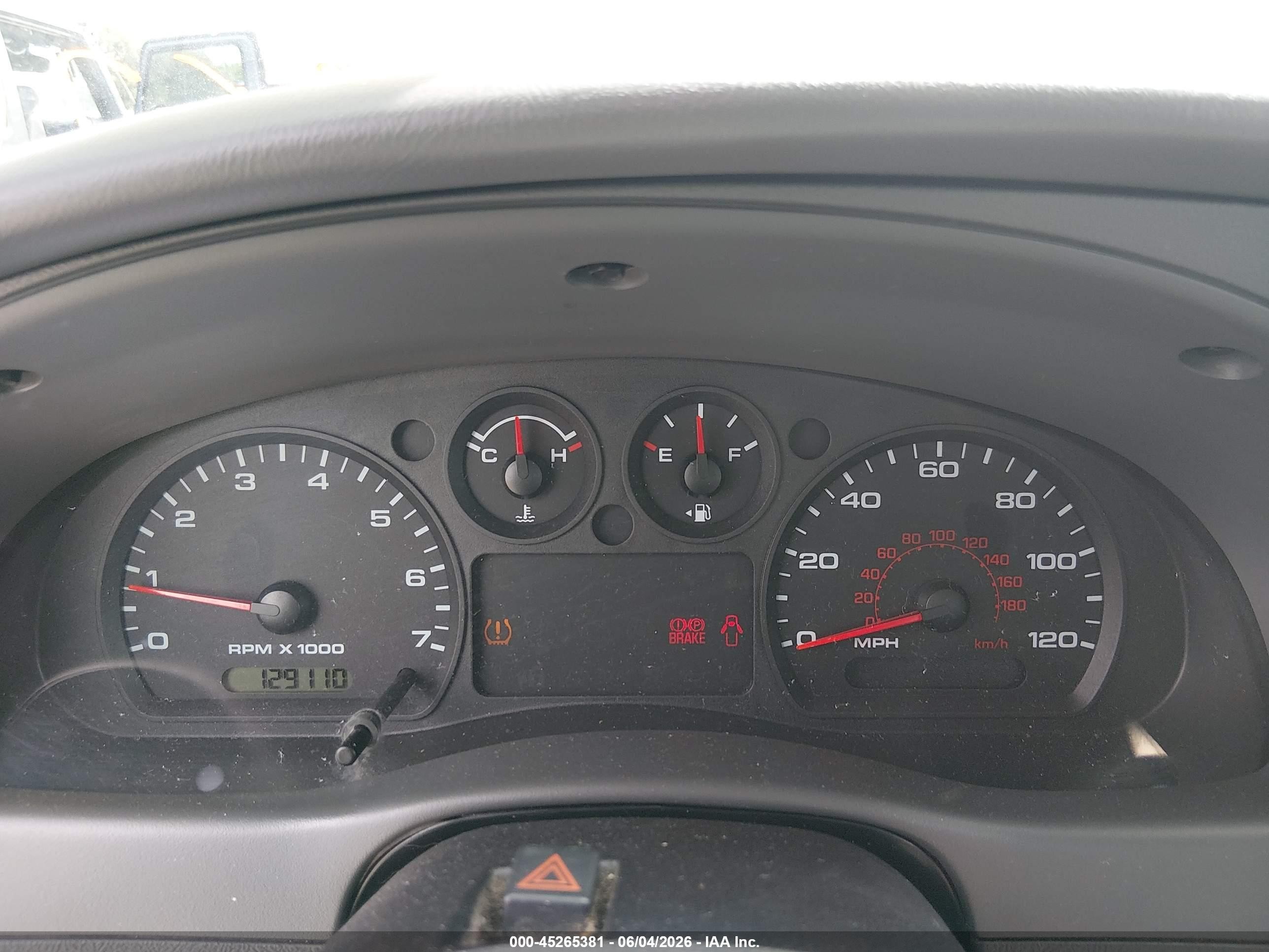 2009 Ford Ranger Xl Белый vin: 1FTYR10D39PA35766