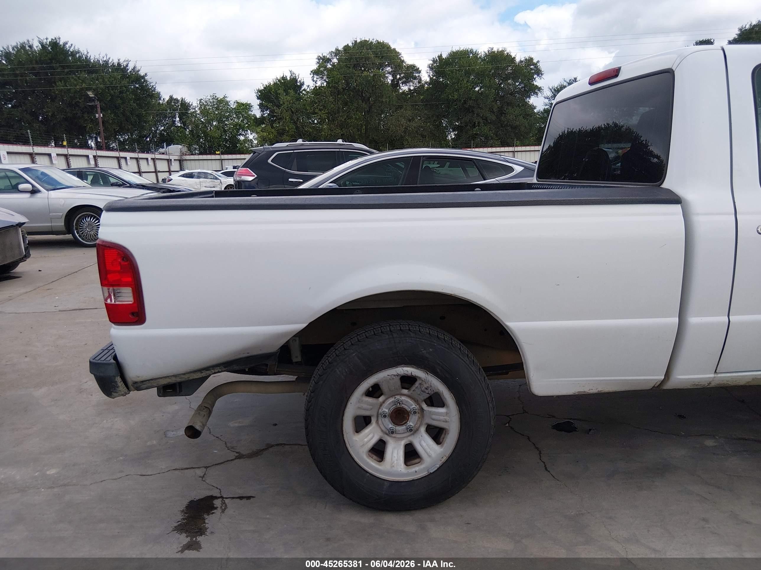 2009 Ford Ranger Xl Белый vin: 1FTYR10D39PA35766