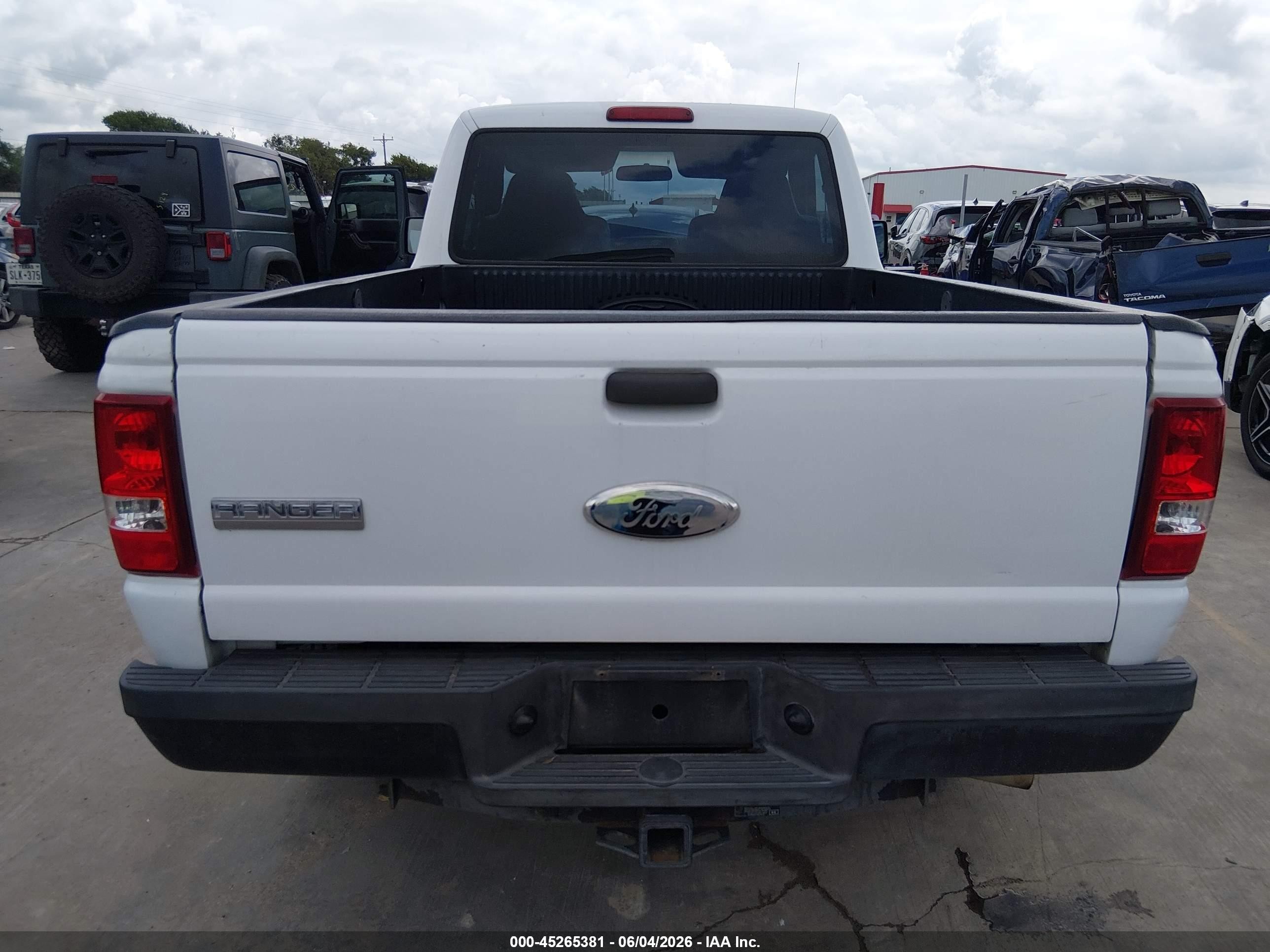 2009 Ford Ranger Xl Белый vin: 1FTYR10D39PA35766