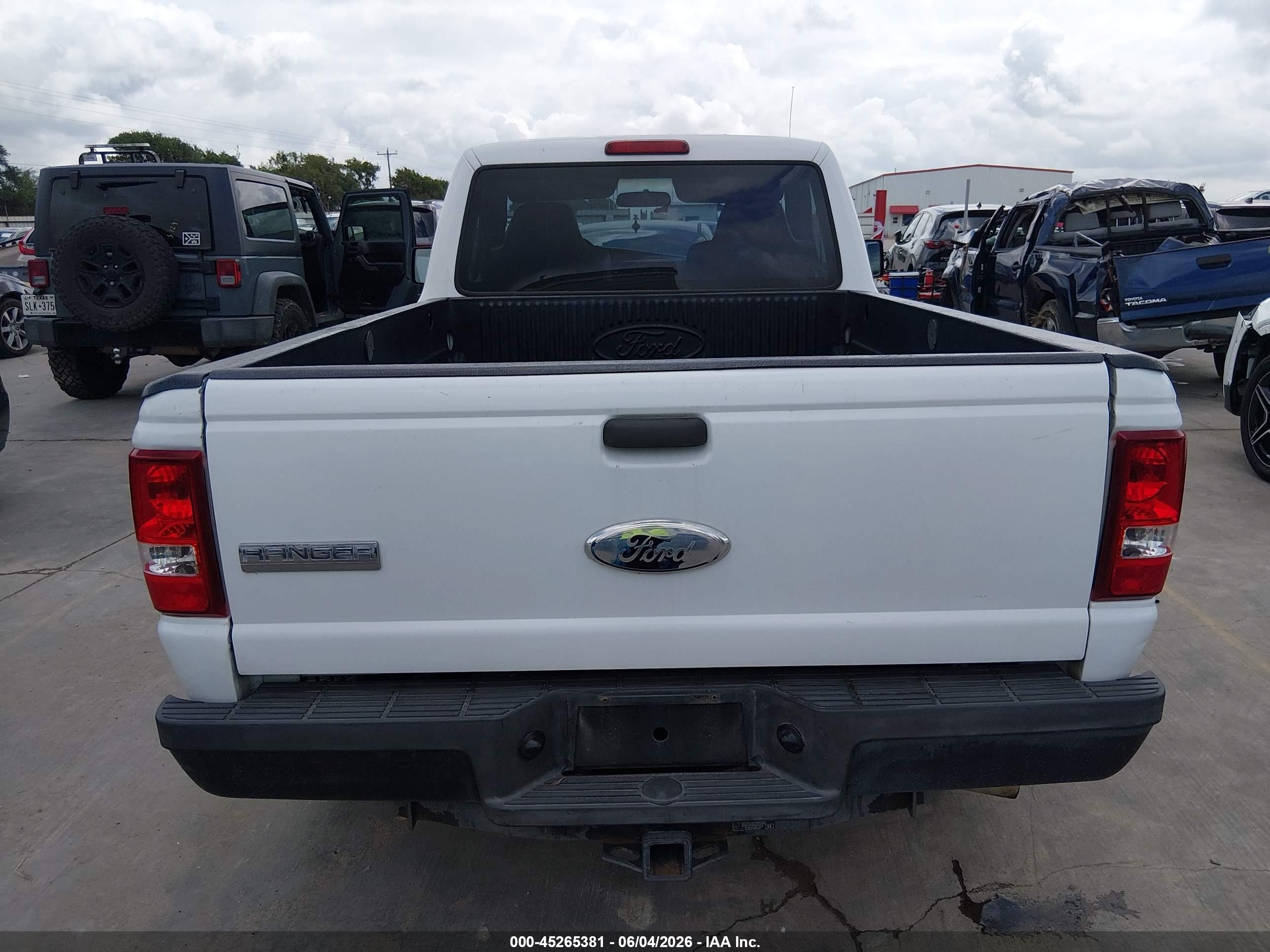 2009 Ford Ranger Xl Белый vin: 1FTYR10D39PA35766