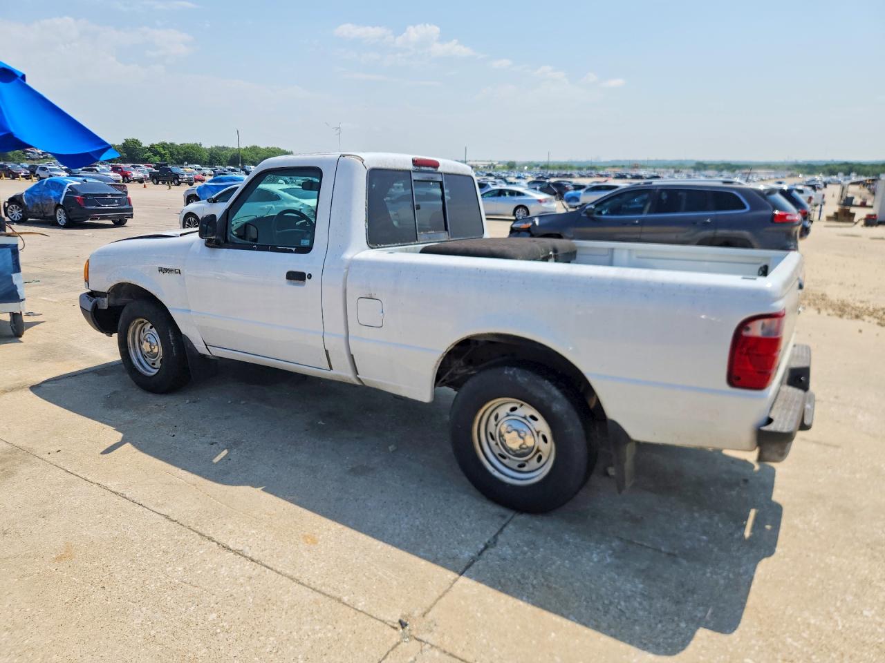 2002 Ford Ranger White vin: 1FTYR10D42PA76770