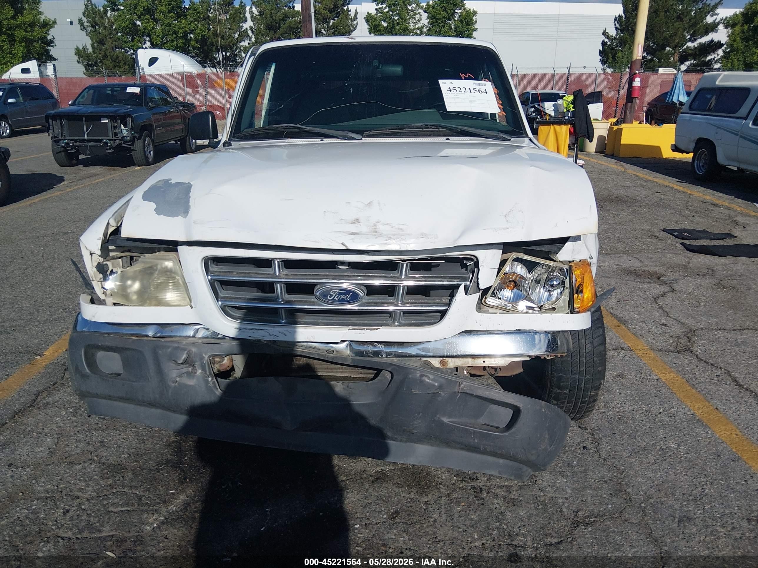 2002 Ford Ranger Xl/xlt Белый vin: 1FTYR10D42PB48017