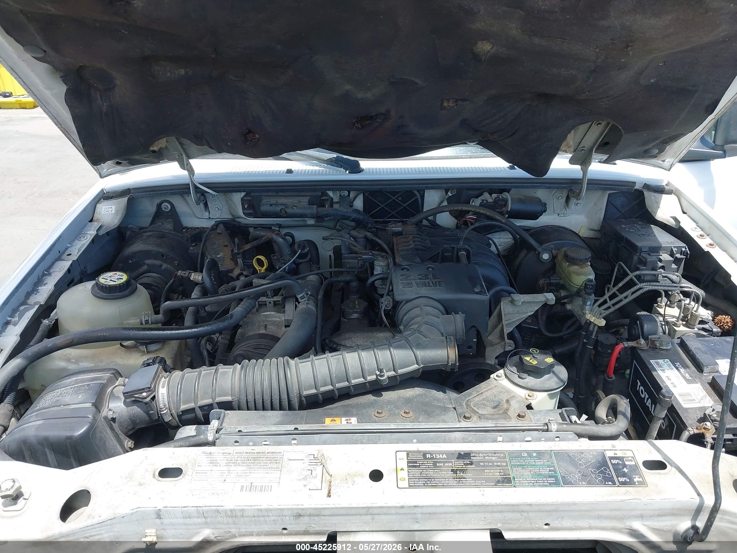 2003 Ford Ranger   Белый vin: 1FTYR10D43TA41848