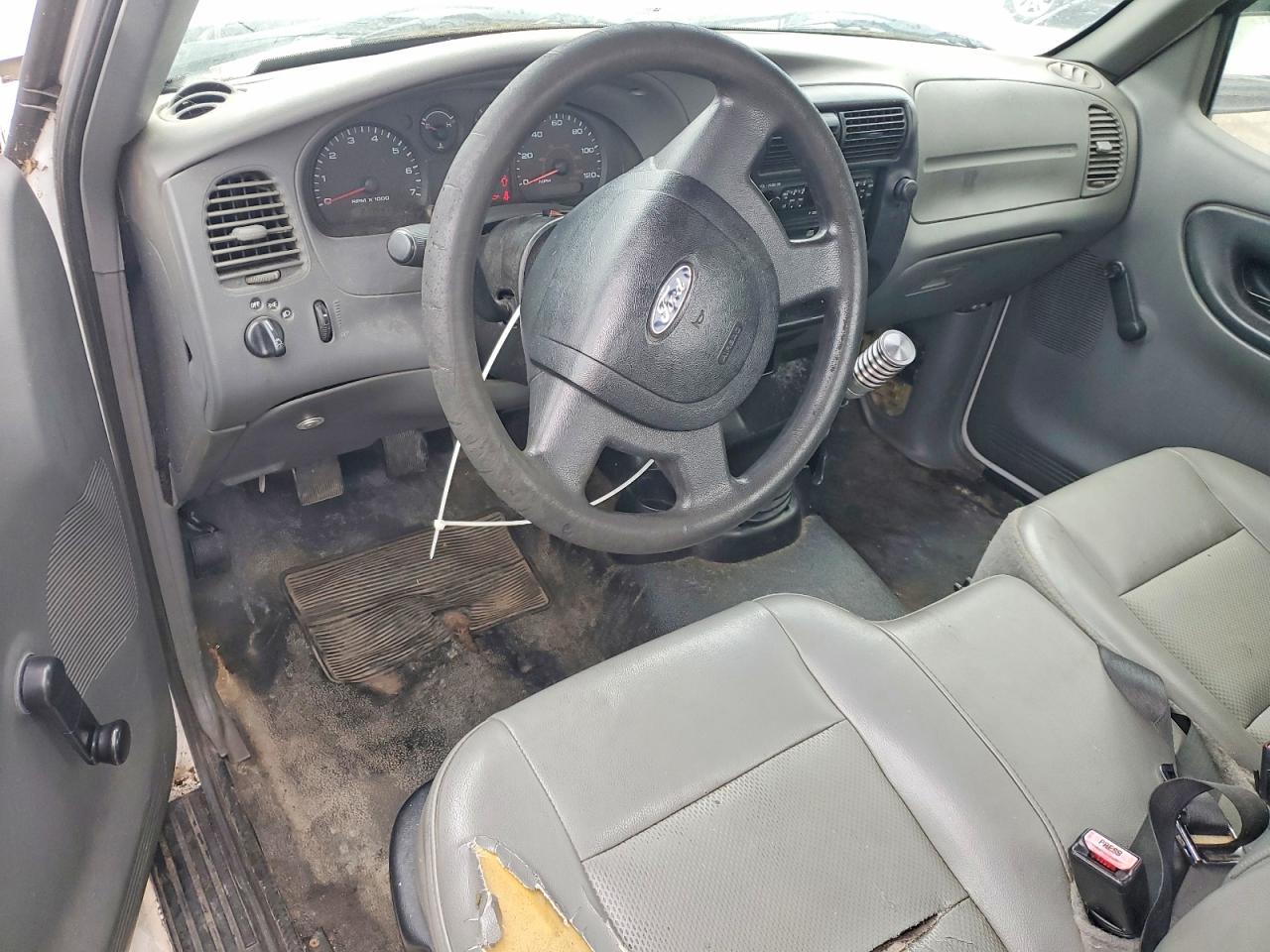 2004 Ford Ranger White vin: 1FTYR10D44PA50365