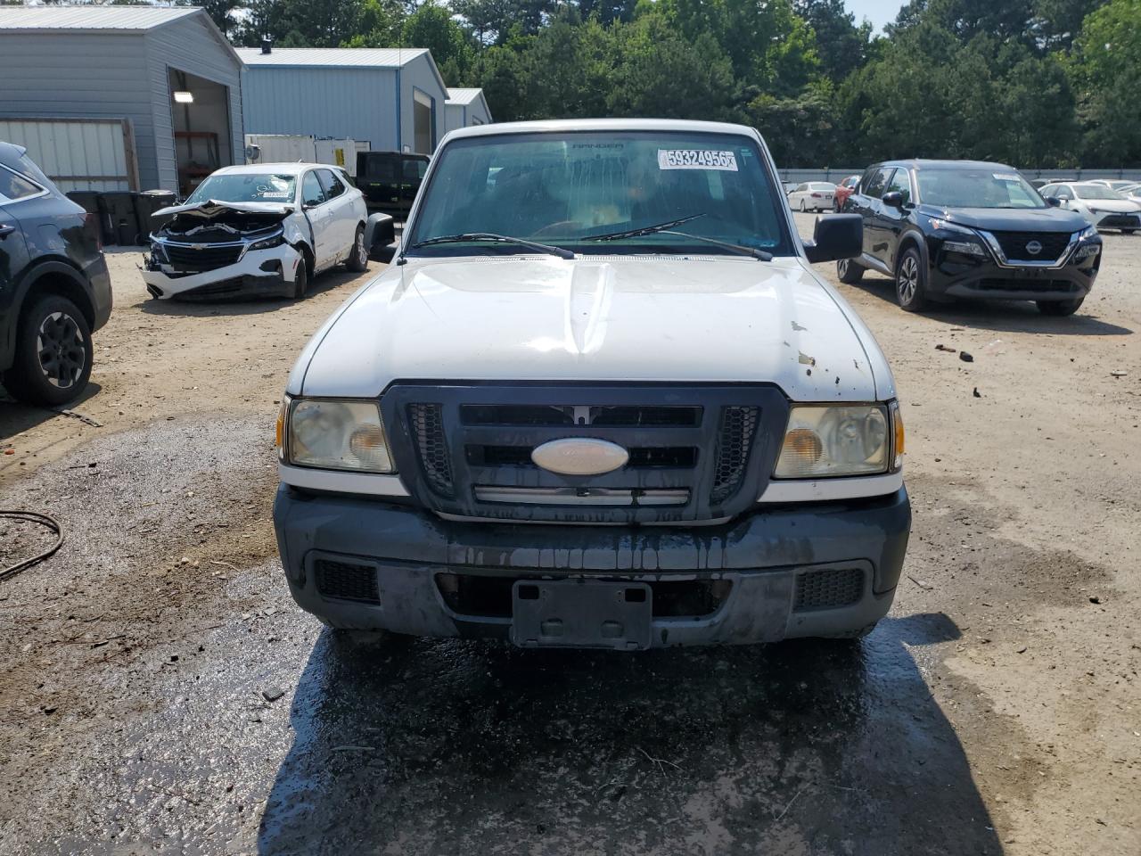 2006 Ford Ranger White vin: 1FTYR10D46PA61661 Damage: Hood, Rust, 3 To 4 Inches