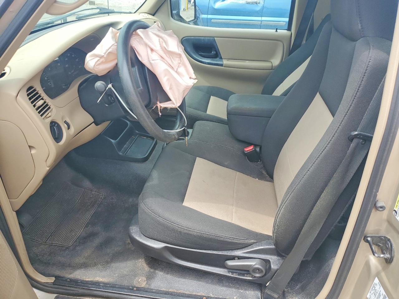 2007 Ford Ranger Beige vin: 1FTYR10D47PA29987