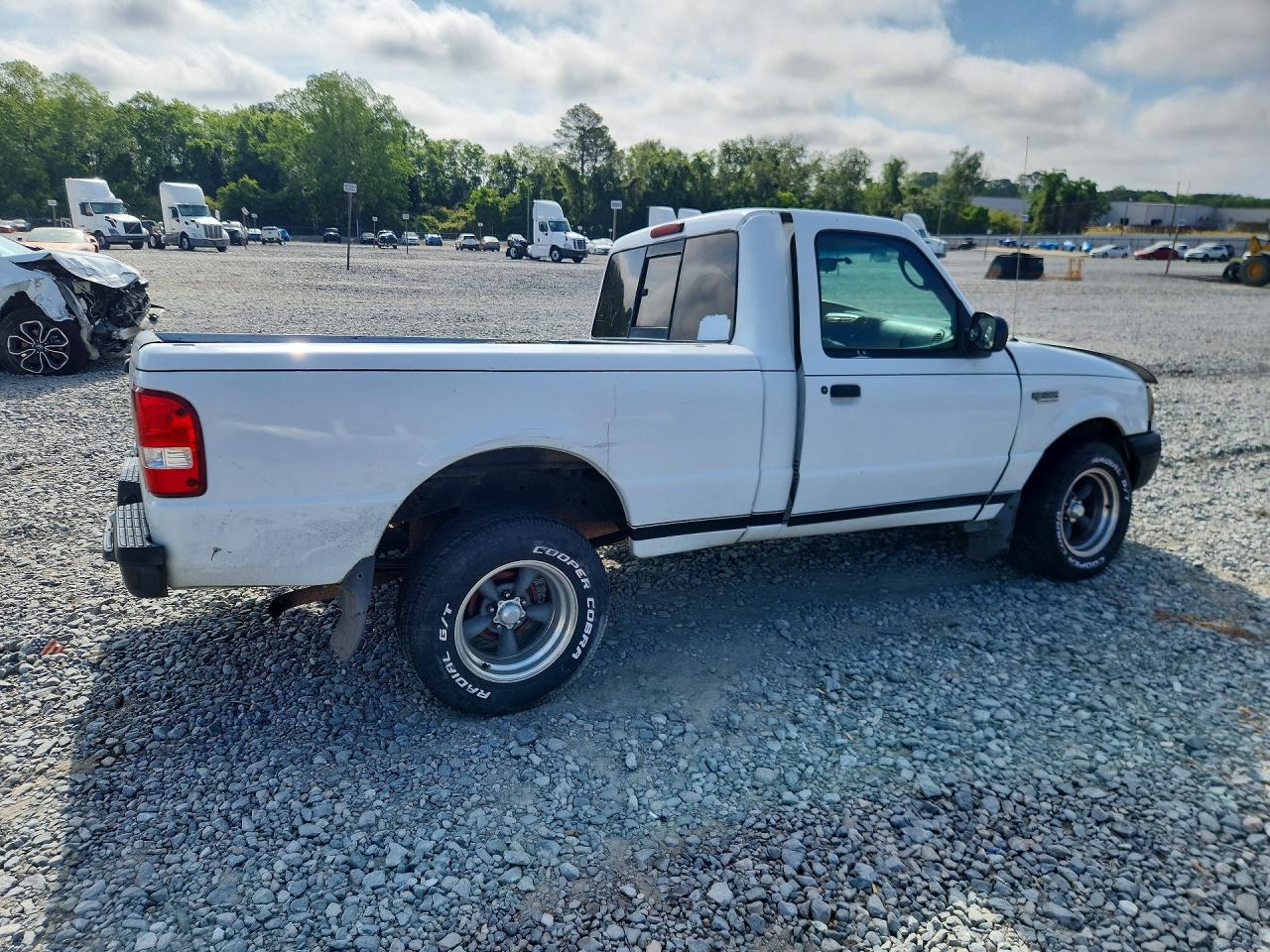 2003 Ford Ranger White vin: 1FTYR10D53PA14683