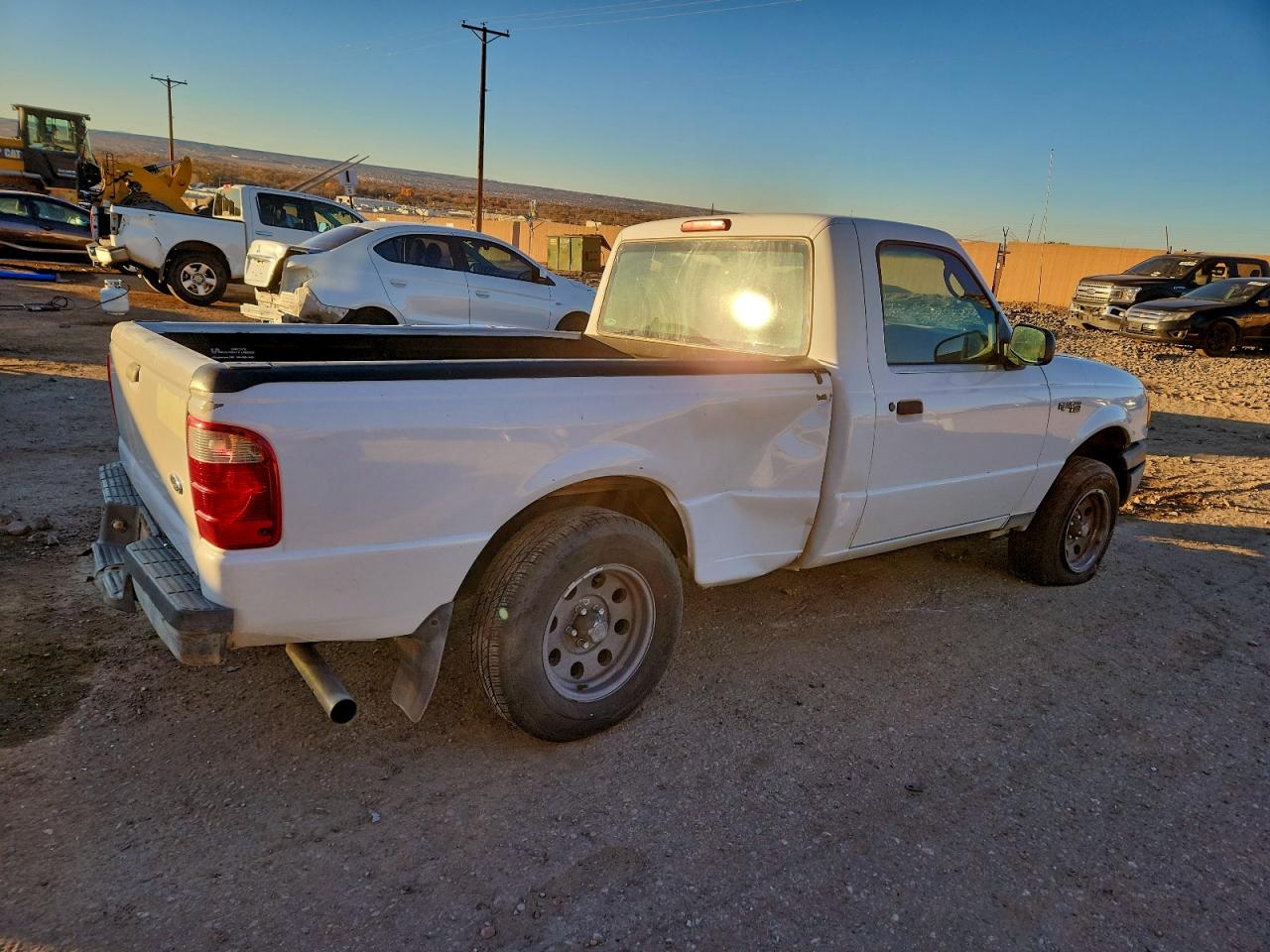 2003 Ford Ranger White vin: 1FTYR10D53PB85014