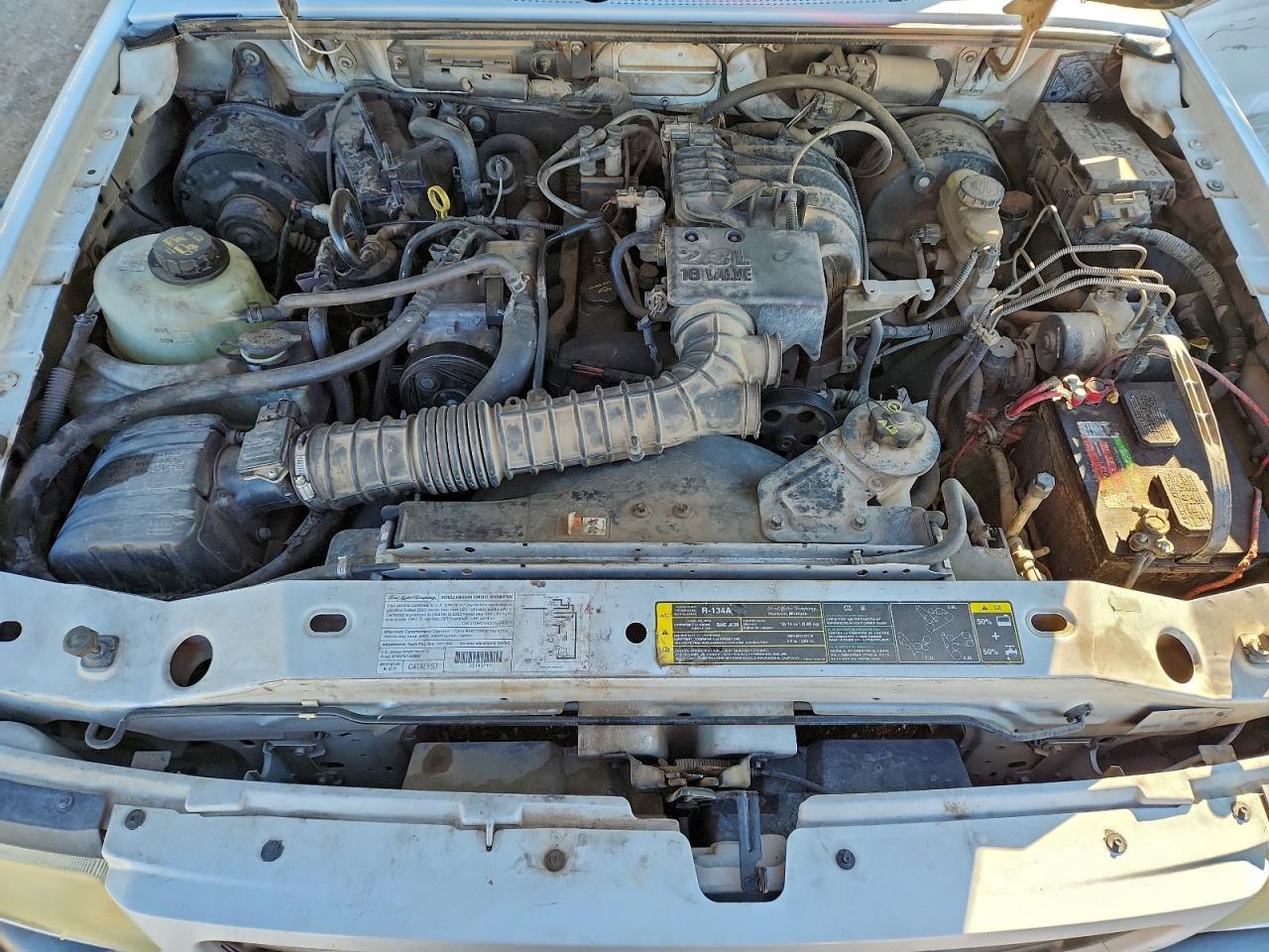 2003 Ford Ranger White vin: 1FTYR10D53PB85014