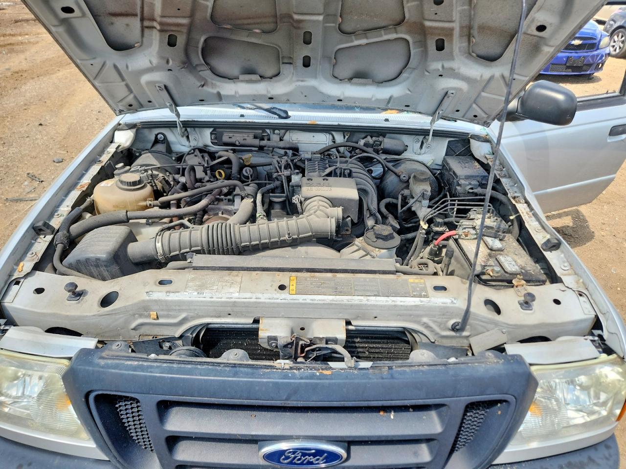 2005 Ford Ranger Silver vin: 1FTYR10D55PB07626